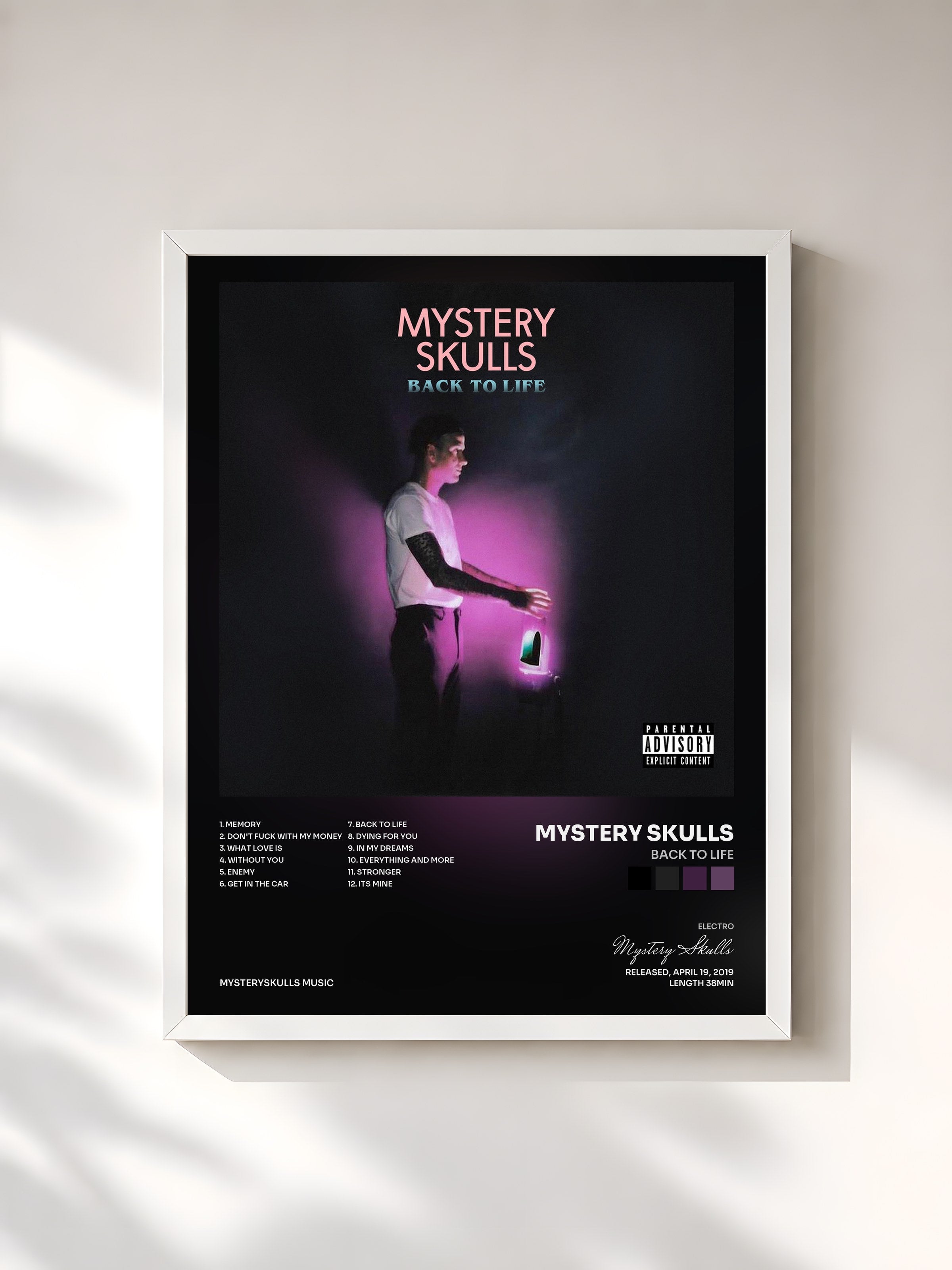 #blanc Tableau de l'album Back To Life de Mystery Skulls, cadre blanc, imprimé et encadré en France