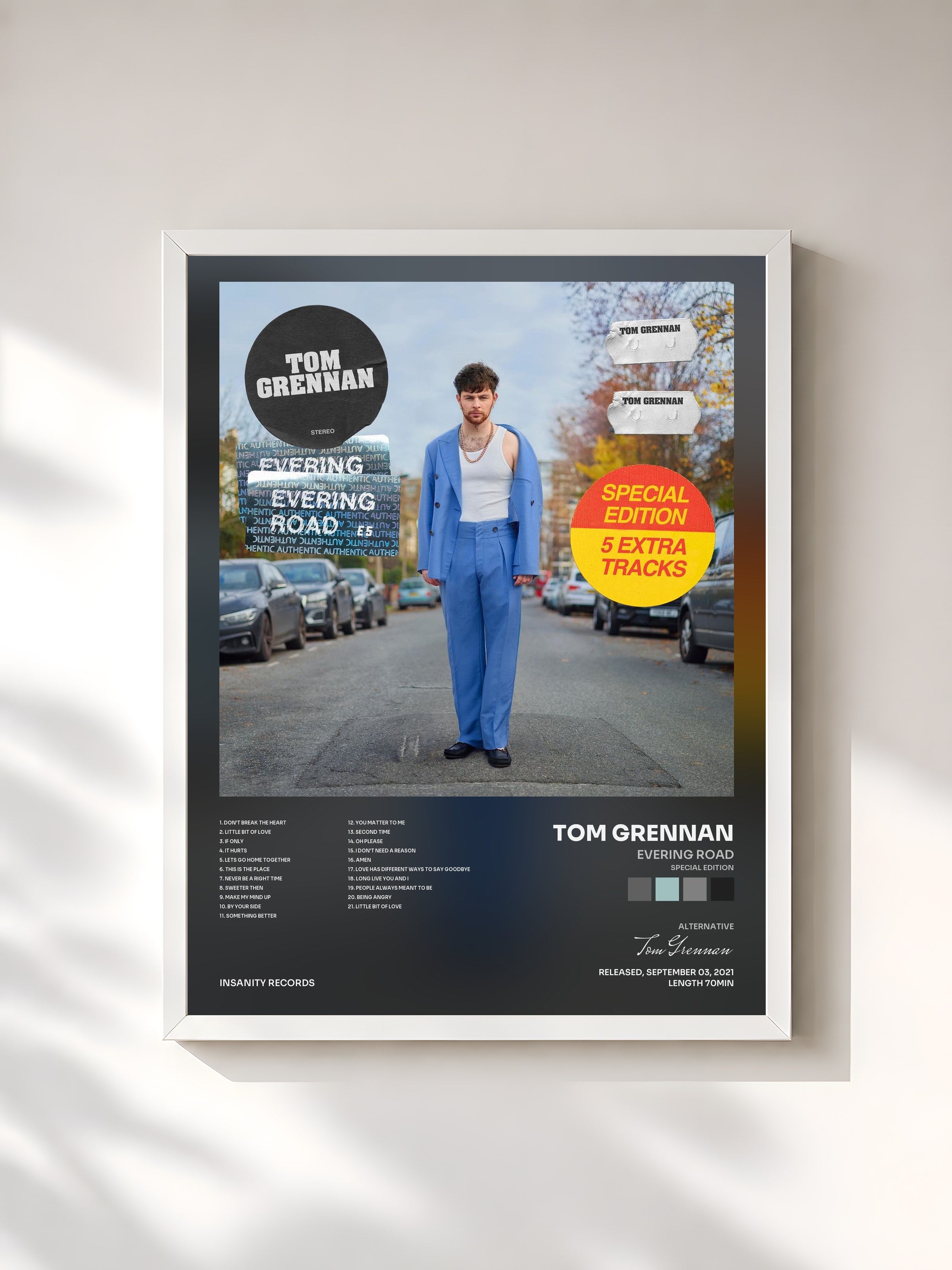 #blanc Tableau de l'album Evering Road (Special Edition) de Tom Grennan, cadre blanc, imprimé et encadré en France