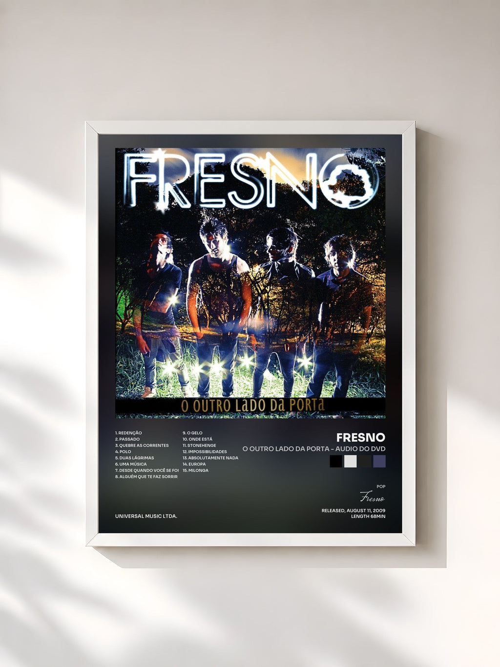 #blanc O Outro Lado Da Porta - Audio Do DVD von Fresno als gerahmter Kunstdruck, weißer Rahmen, gedruckt und gerahmt in Frankreich