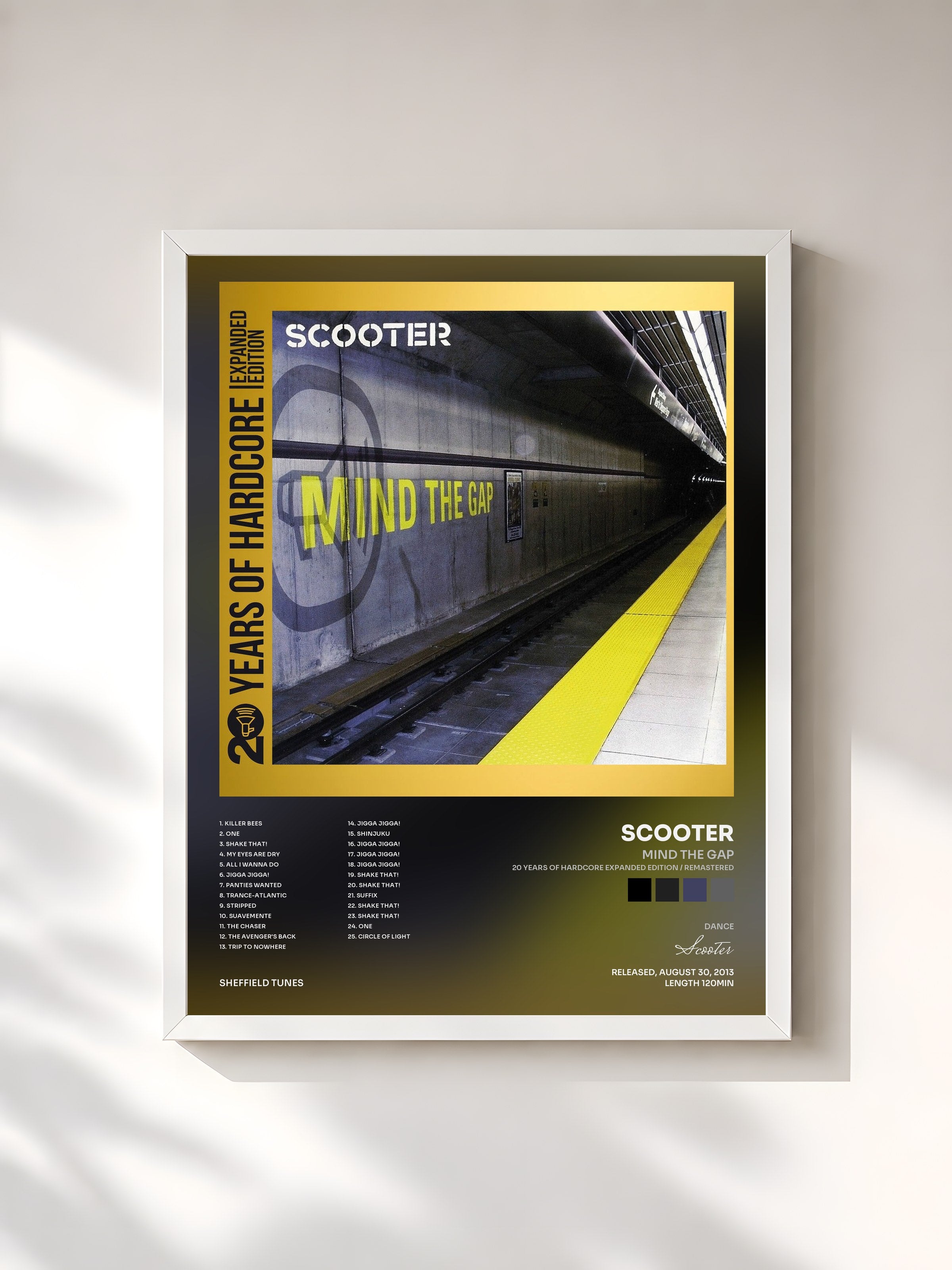 #blanc Tableau de l'album Mind The Gap (20 Years Of Hardcore Expanded Edition / Remastered) de Scooter, cadre blanc, imprimé et encadré en France
