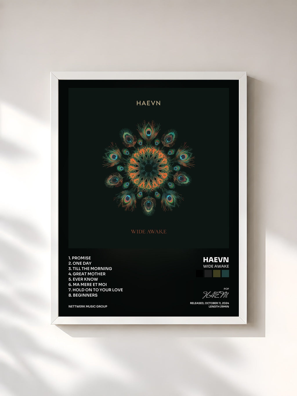 #blanc Tableau de l'album Wide Awake de HAEVN, cadre blanc, imprimé et encadré en France