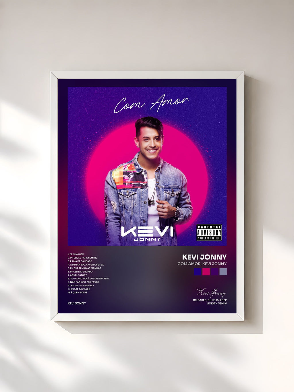 #blanc Tableau de l'album Com amor, Kevi Jonny de Kevi Jonny, cadre blanc, imprimé et encadré en France