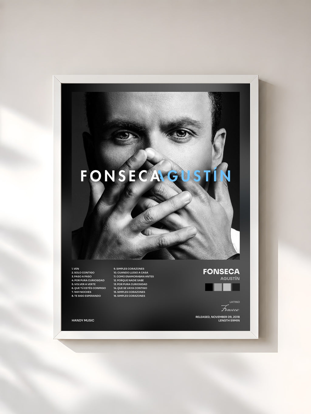 #blanc Agustín by Fonseca as a framed art print, white frame, printed and framed in France