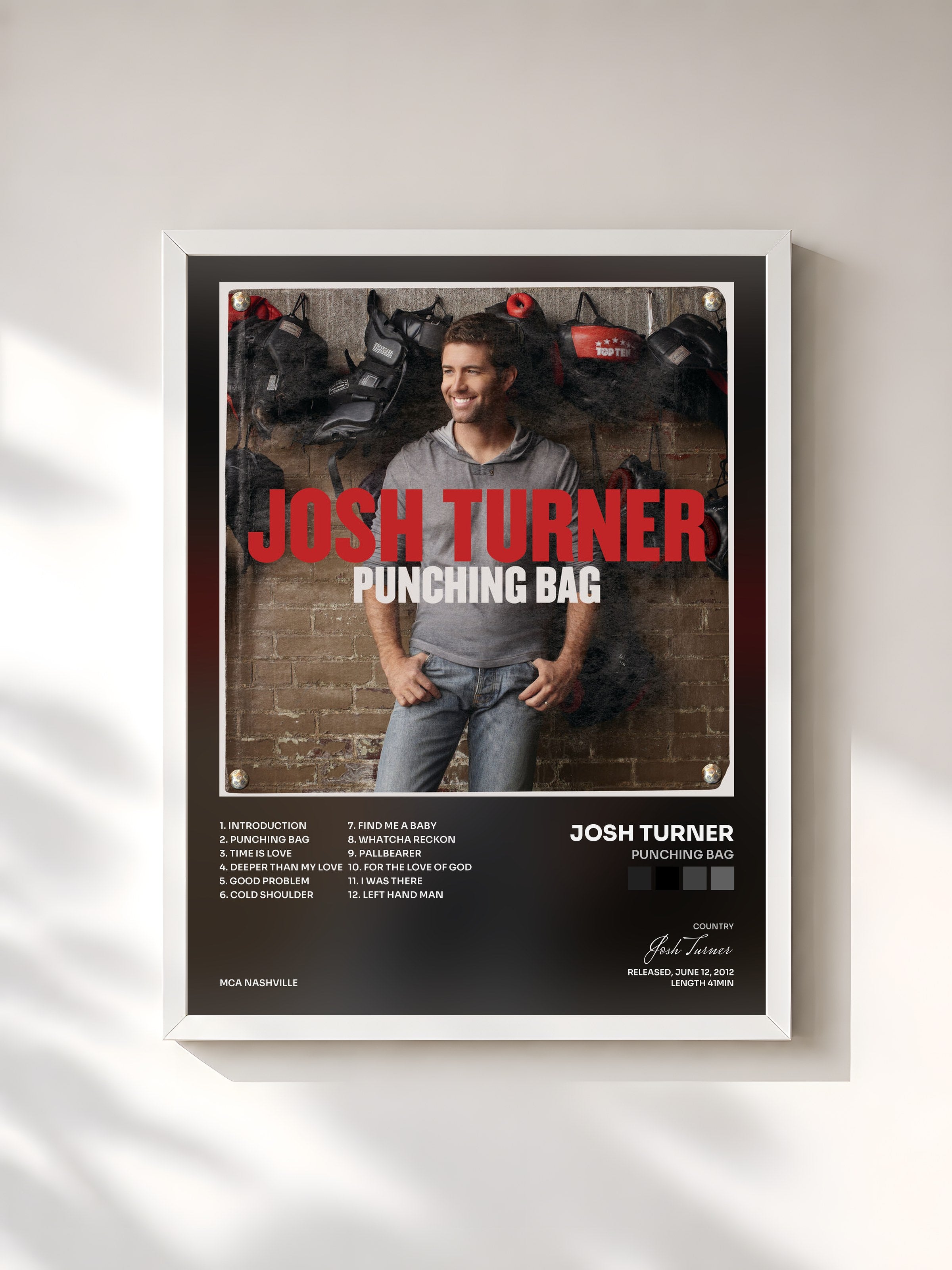 #blanc Tableau de l'album Punching Bag de Josh Turner, cadre blanc, imprimé et encadré en France
