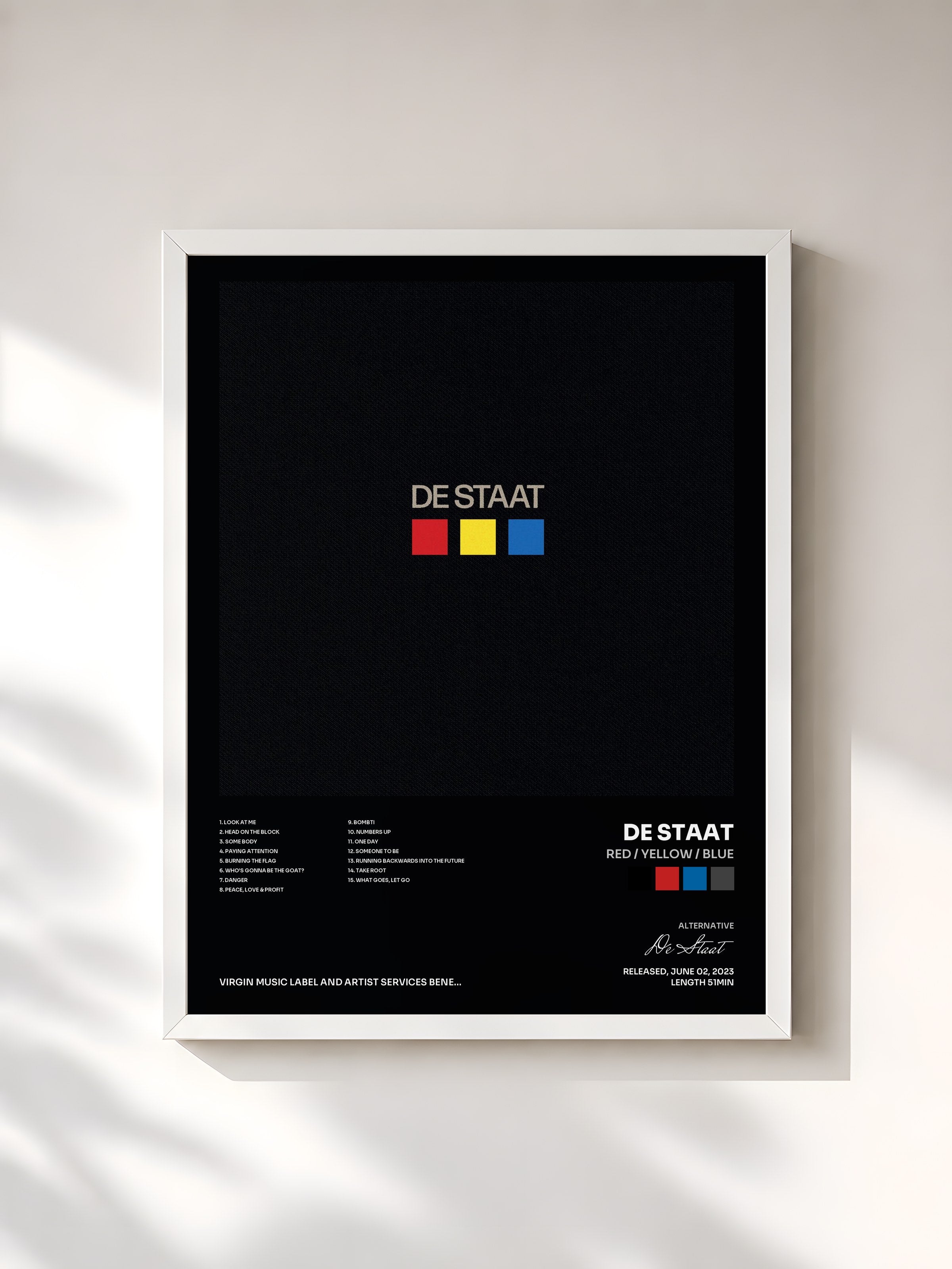 #blanc Tableau de l'album Red / Yellow / Blue de De Staat, cadre blanc, imprimé et encadré en France