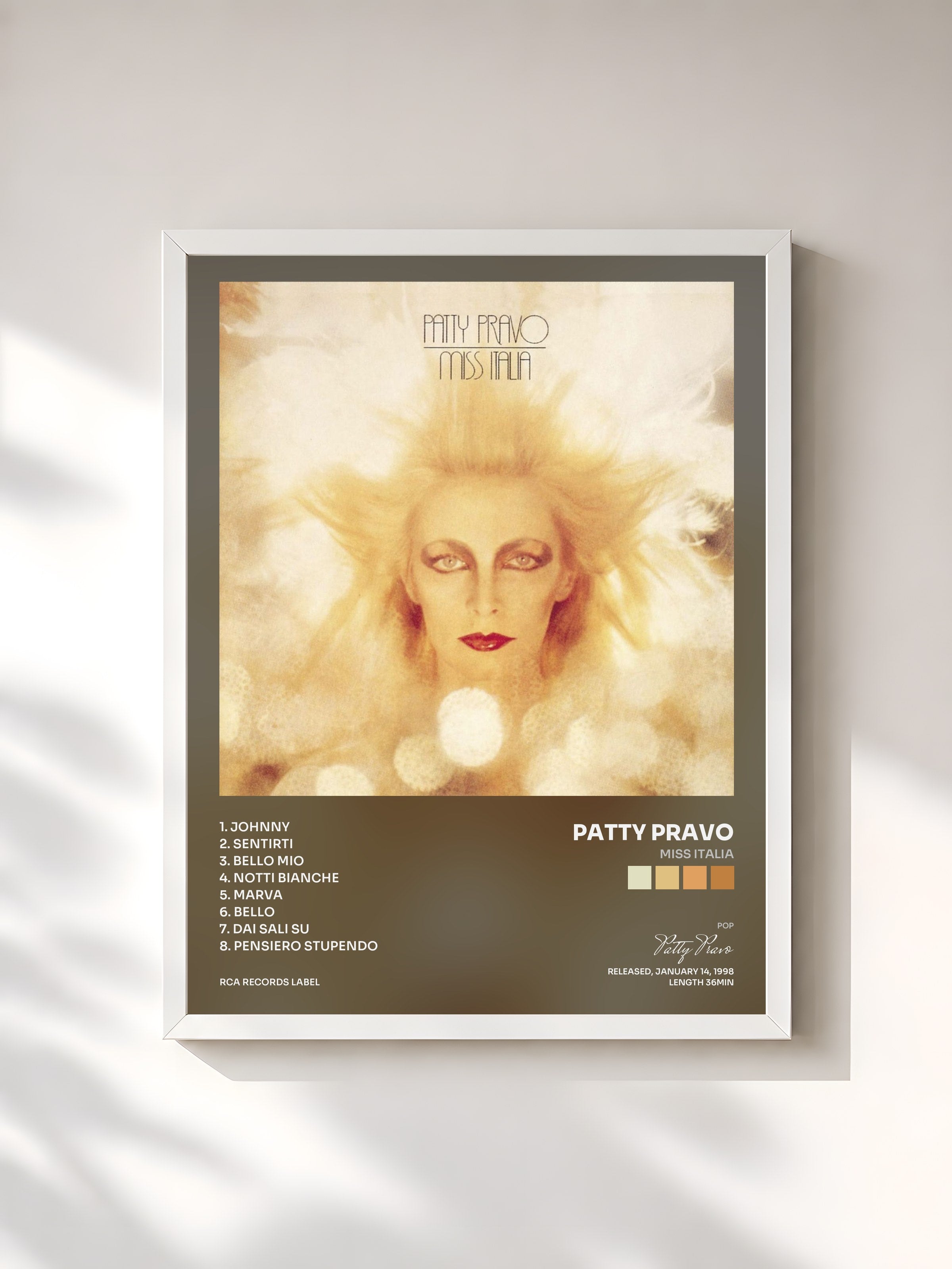 #blanc Tableau de l'album Miss Italia de Patty Pravo, cadre blanc, imprimé et encadré en France