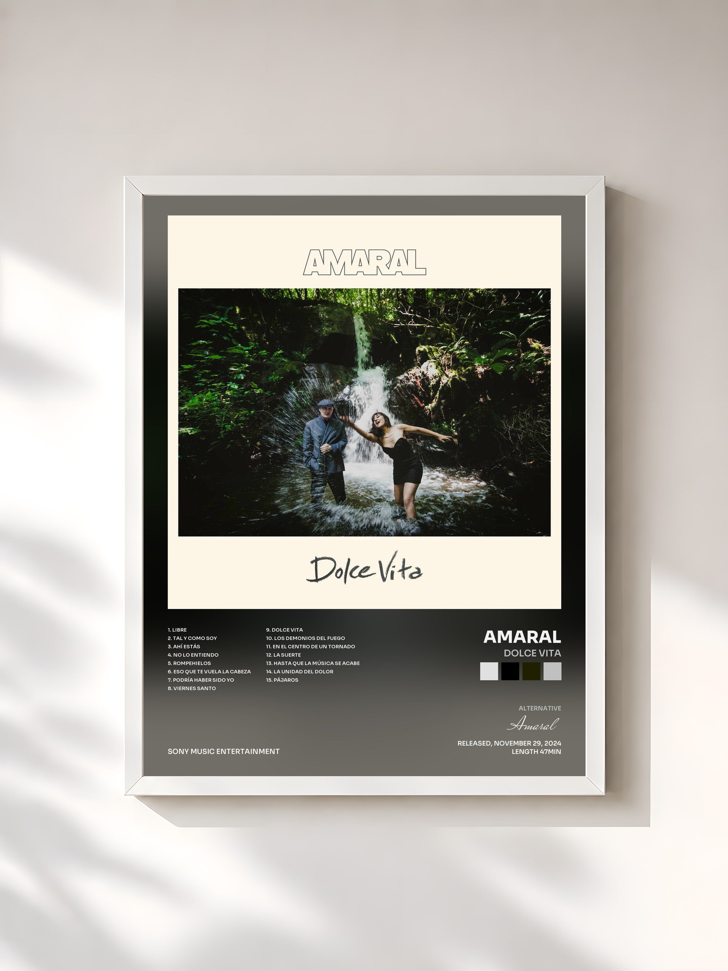 #blanc Tableau de l'album Dolce Vita de Amaral, cadre blanc, imprimé et encadré en France