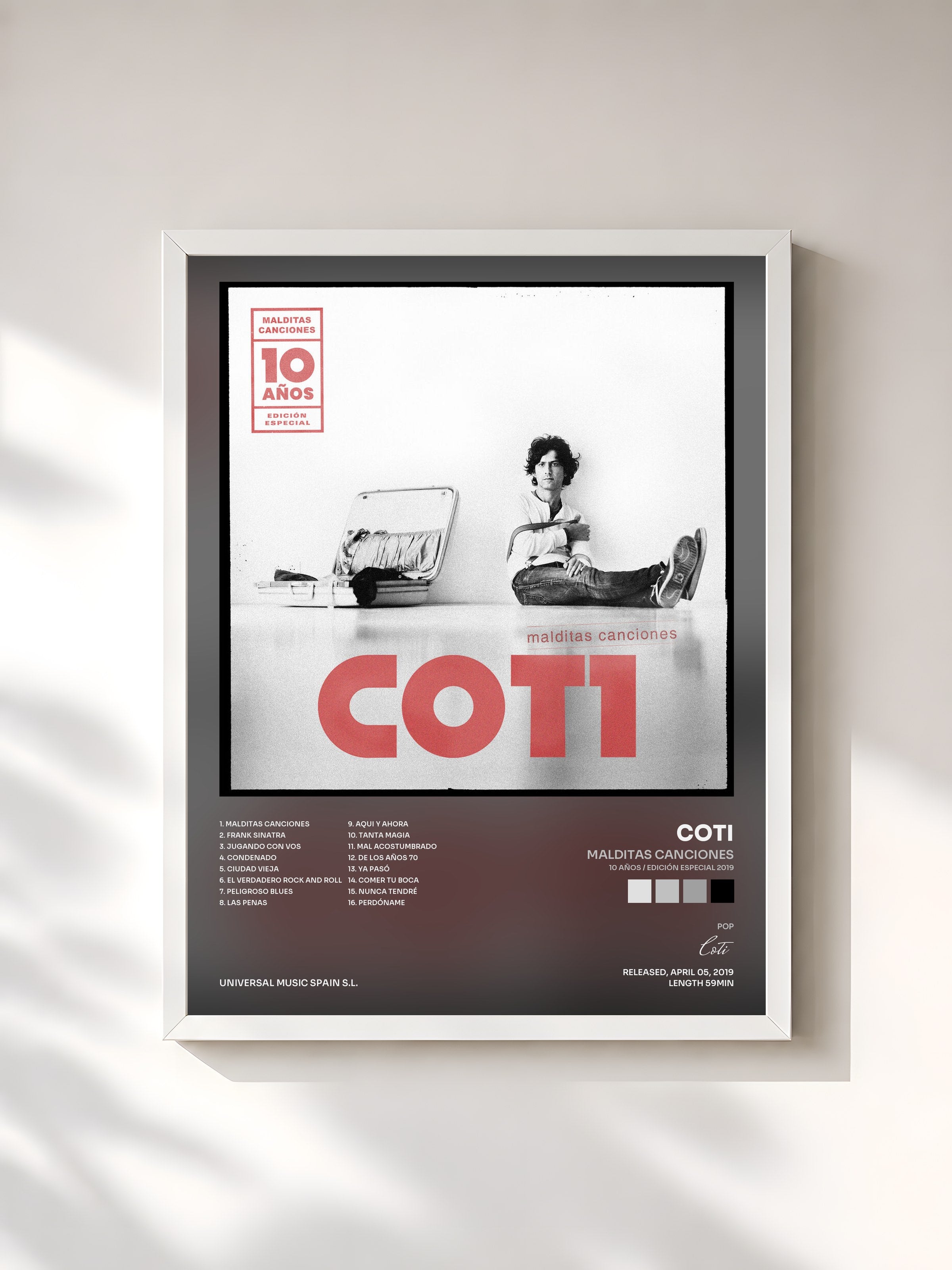 #blanc Tableau de l'album Malditas Canciones (10 Años / Edición Especial 2019) de Coti, cadre blanc, imprimé et encadré en France