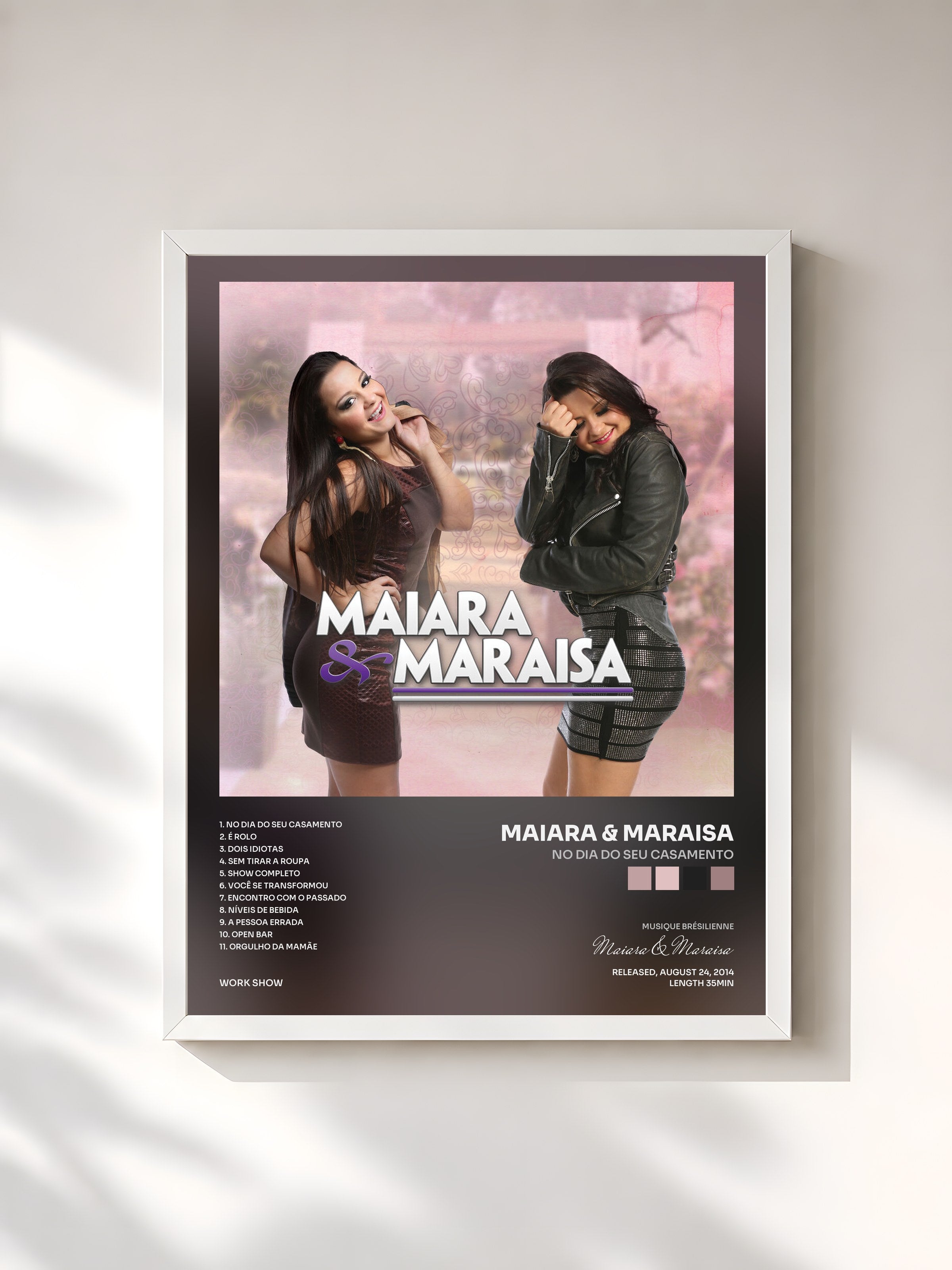 #blanc Tableau de l'album No Dia do Seu Casamento de Maiara & Maraisa, cadre blanc, imprimé et encadré en France