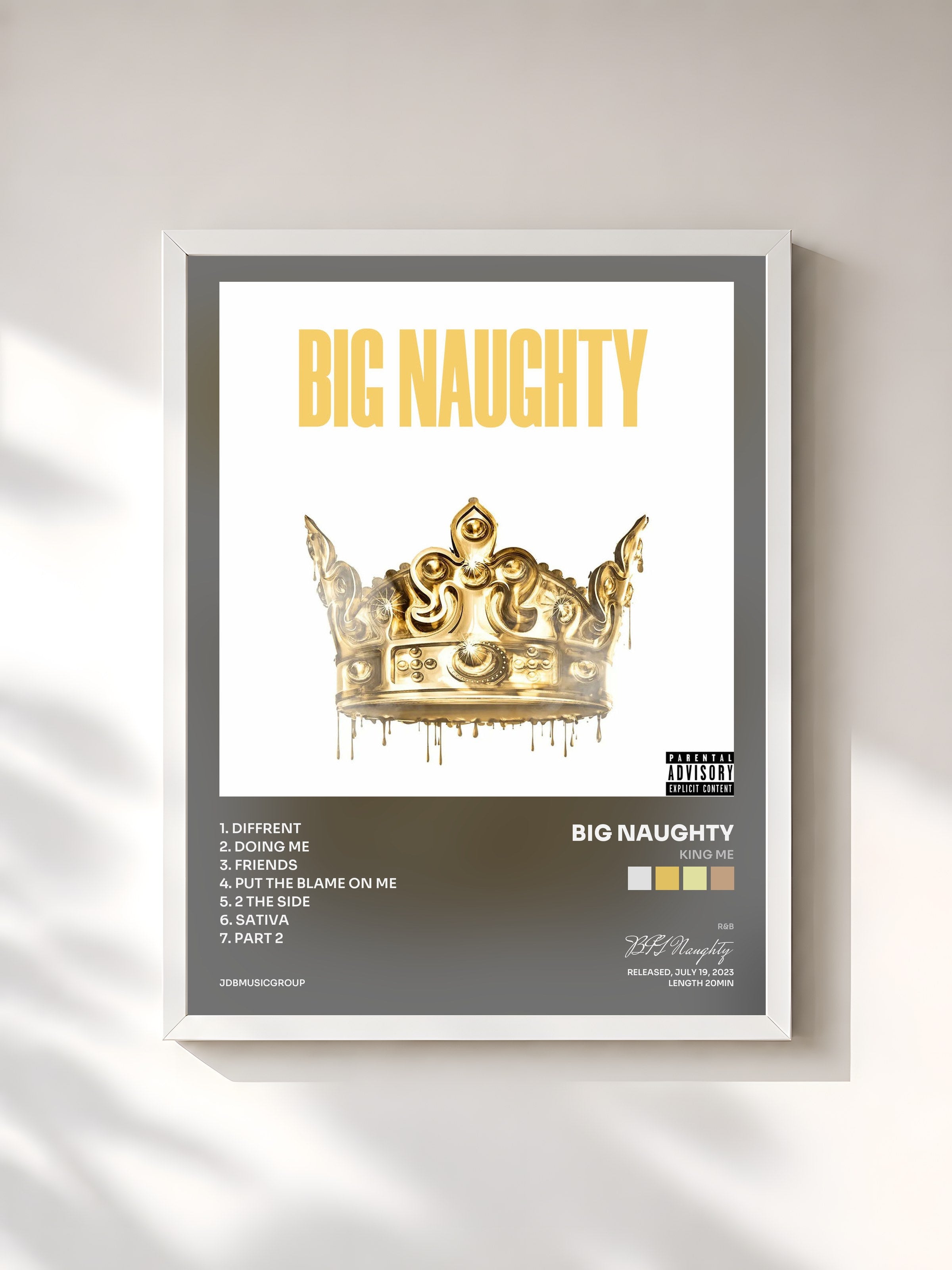 #blanc Tableau de l'album King Me de BIG Naughty, cadre blanc, imprimé et encadré en France