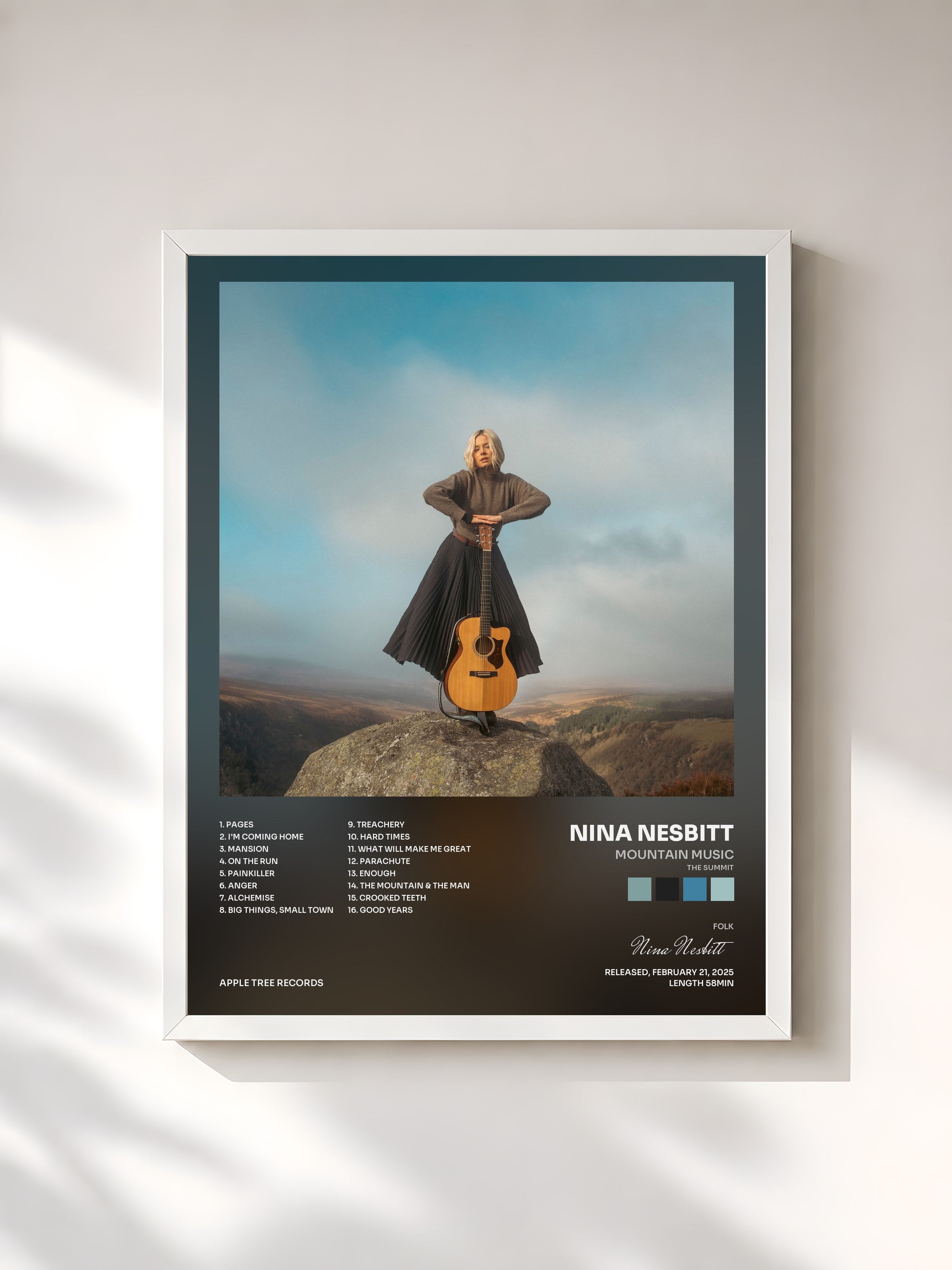 #blanc Tableau de l'album Mountain Music (The Summit) de Nina Nesbitt, cadre blanc, imprimé et encadré en France