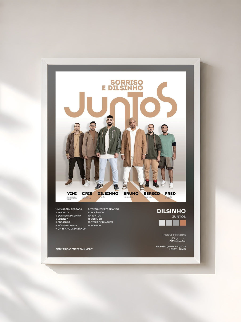 #blanc Tableau de l'album Juntos de Dilsinho, cadre blanc, imprimé et encadré en France