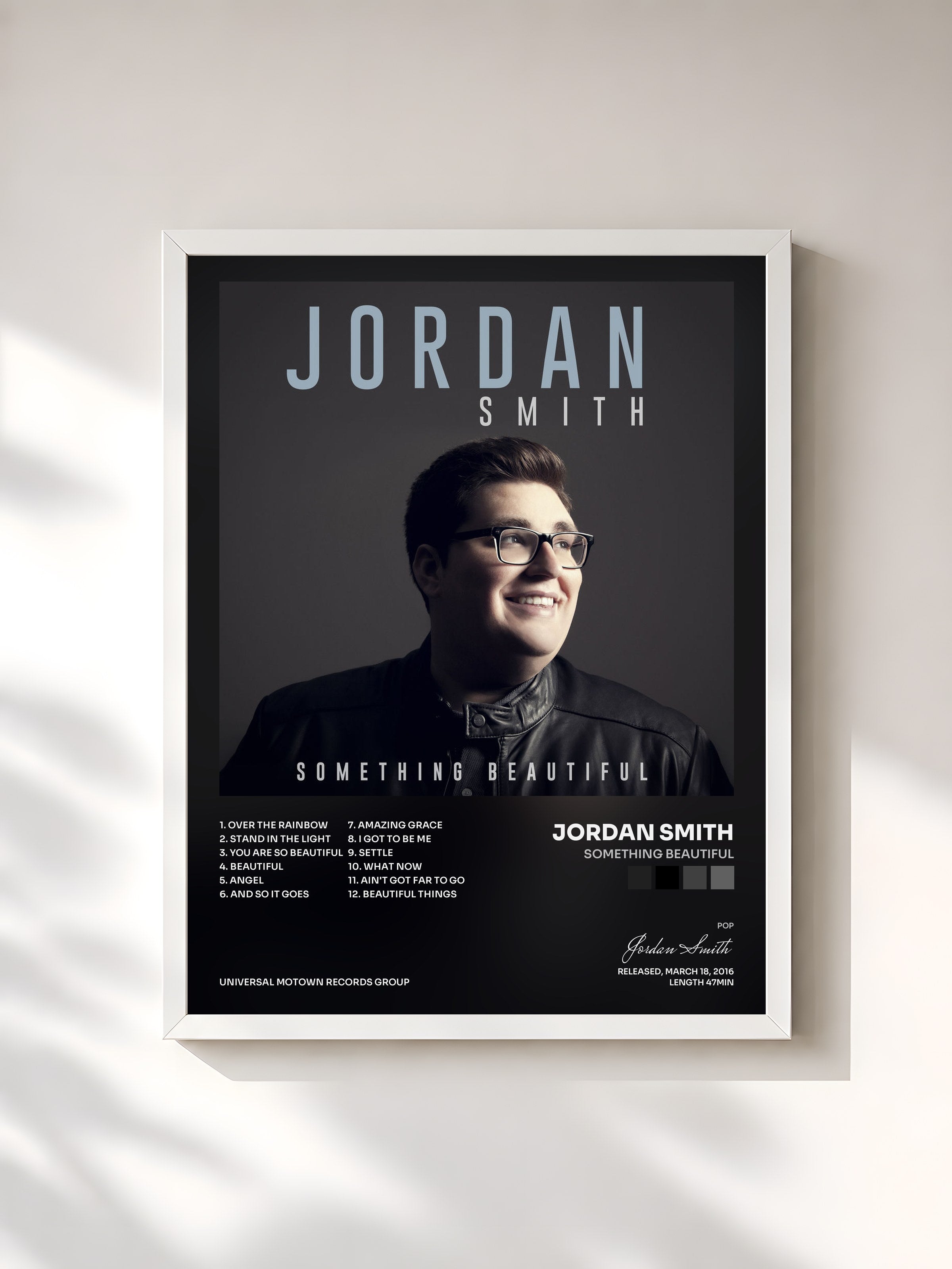 #blanc Tableau de l'album Something Beautiful de Jordan Smith, cadre blanc, imprimé et encadré en France