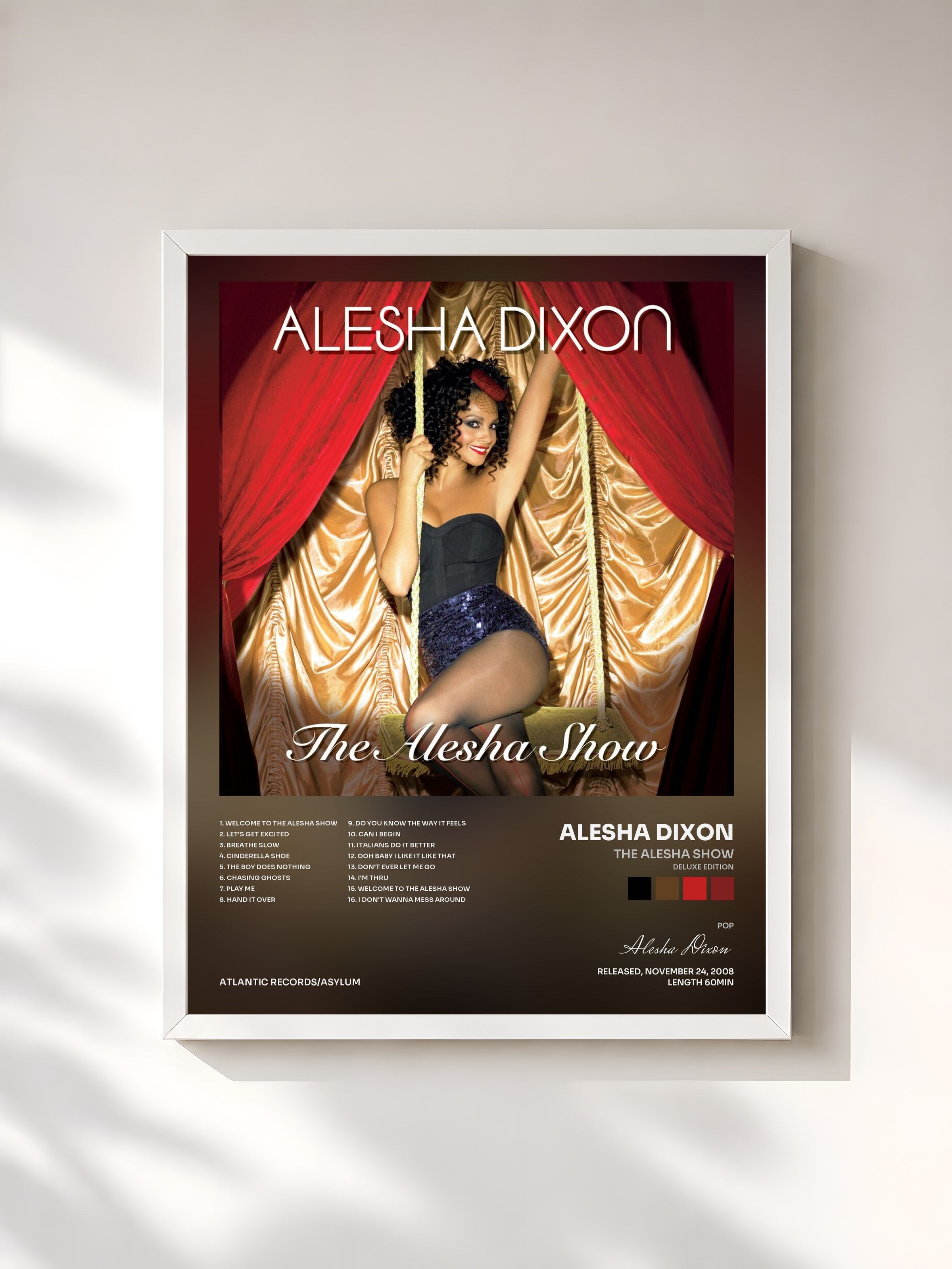 #blanc Tableau de l'album The Alesha Show (Deluxe Edition) de Alesha Dixon, cadre blanc, imprimé et encadré en France
