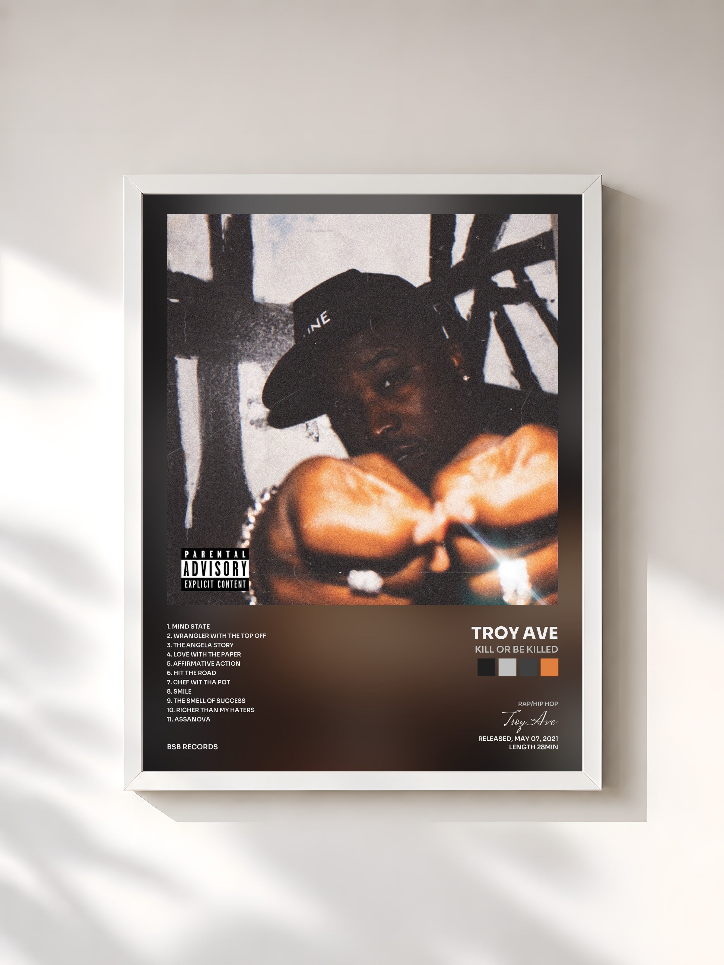 #blanc Tableau de l'album Kill or Be Killed de Troy Ave, cadre blanc, imprimé et encadré en France