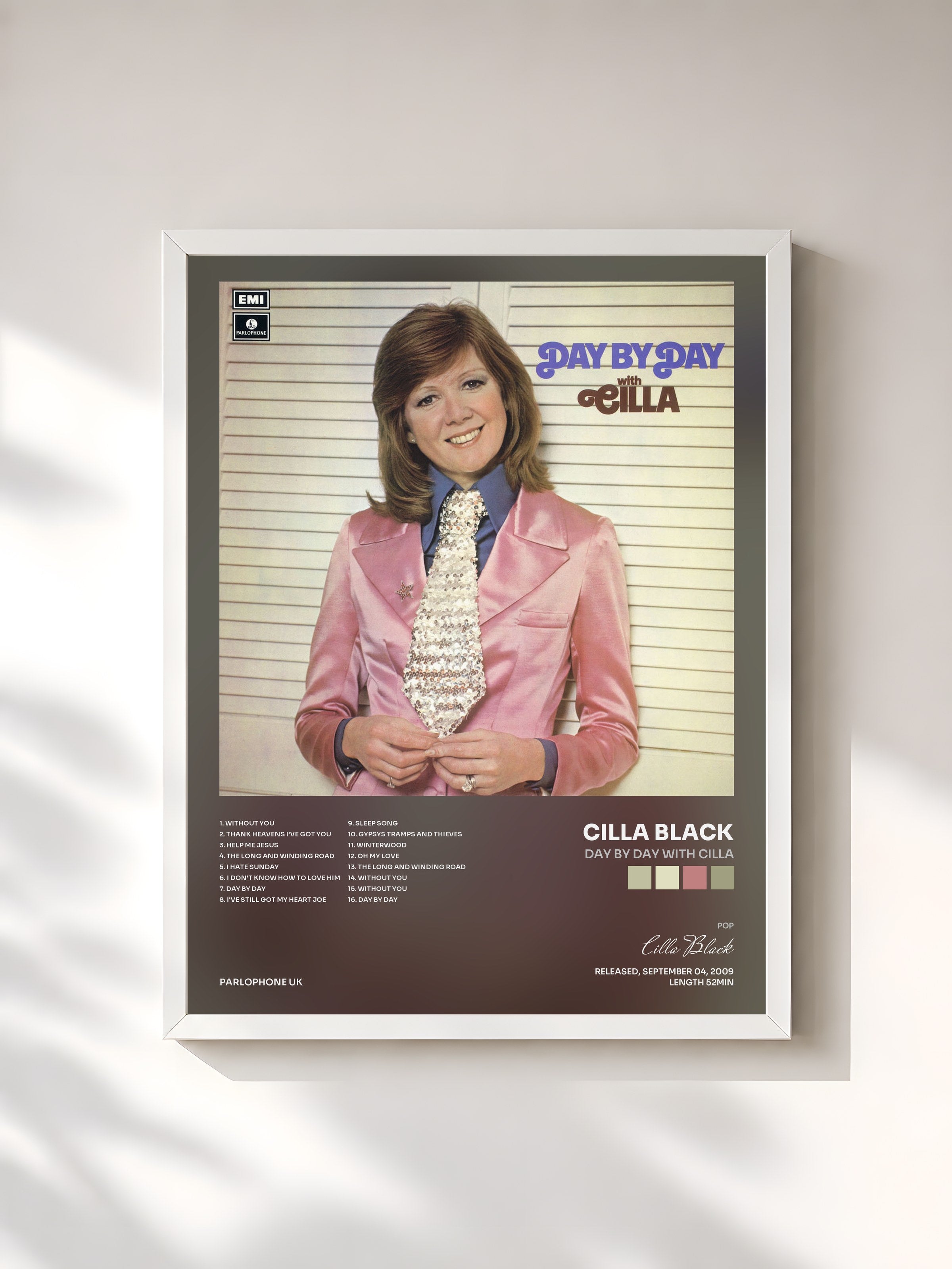 #blanc Tableau de l'album Day by Day With Cilla de Cilla Black, cadre blanc, imprimé et encadré en France