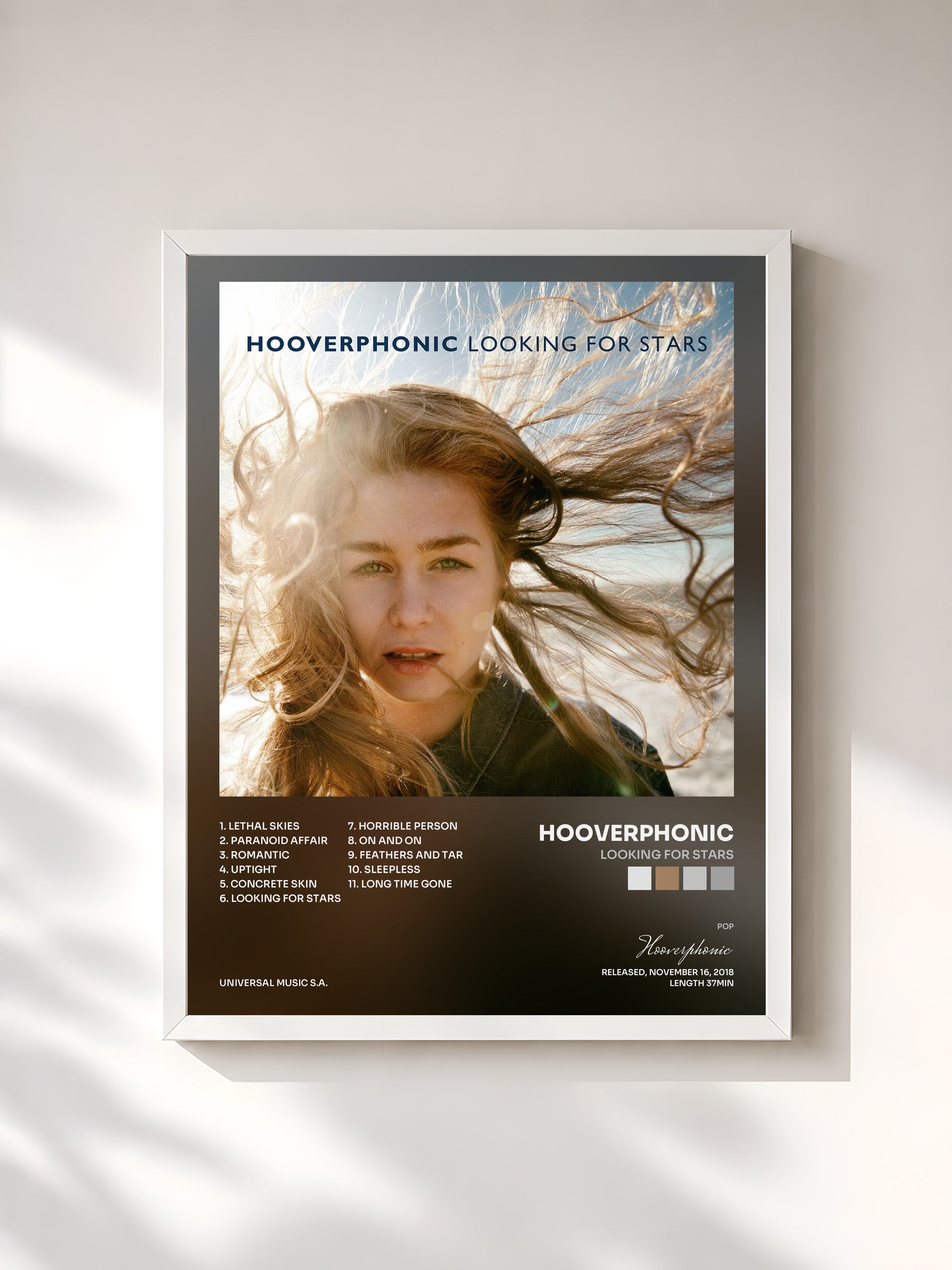 #blanc Tableau de l'album Looking For Stars de Hooverphonic, cadre blanc, imprimé et encadré en France