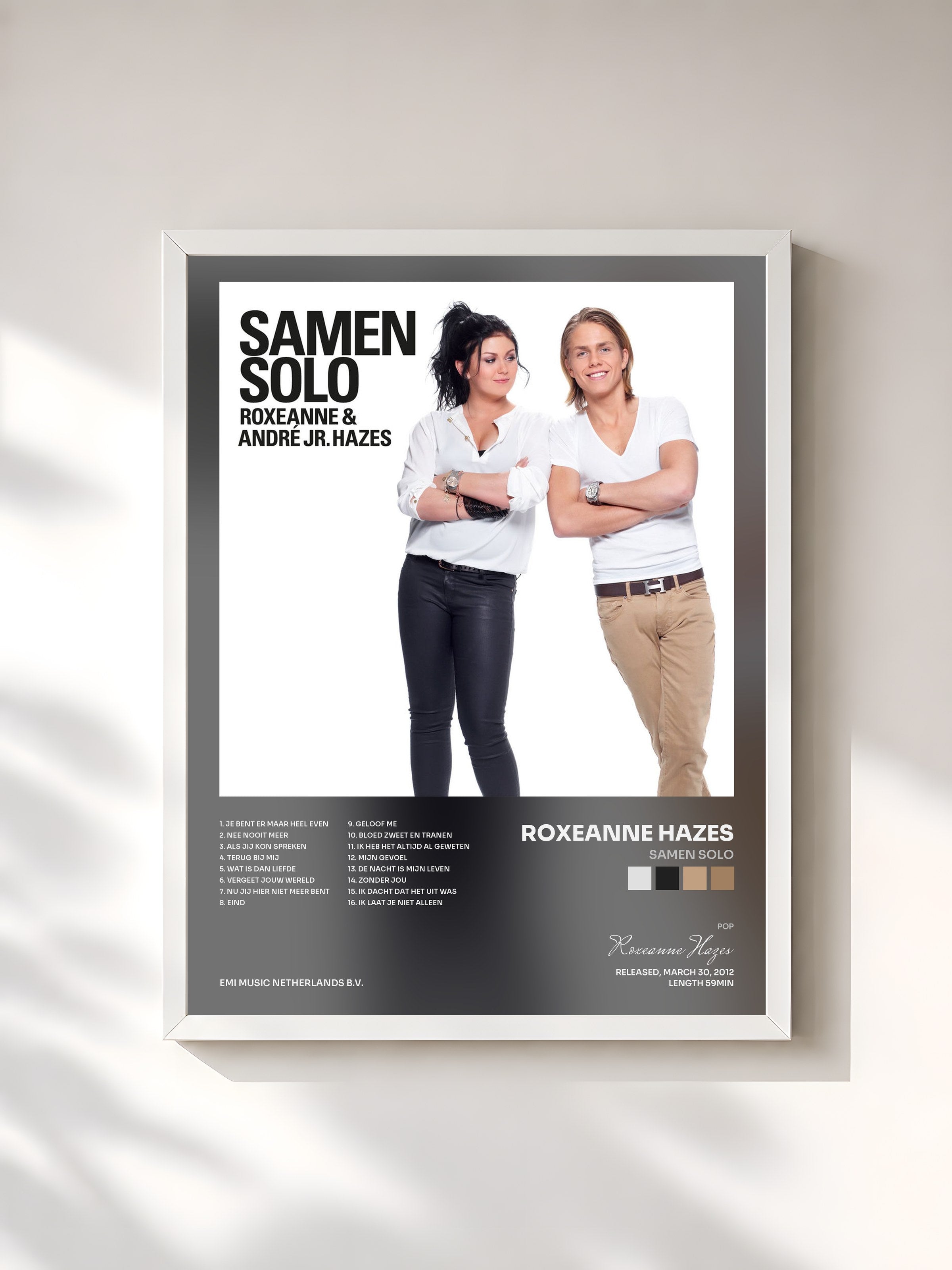 #blanc Tableau de l'album Samen Solo de Roxeanne Hazes, cadre blanc, imprimé et encadré en France