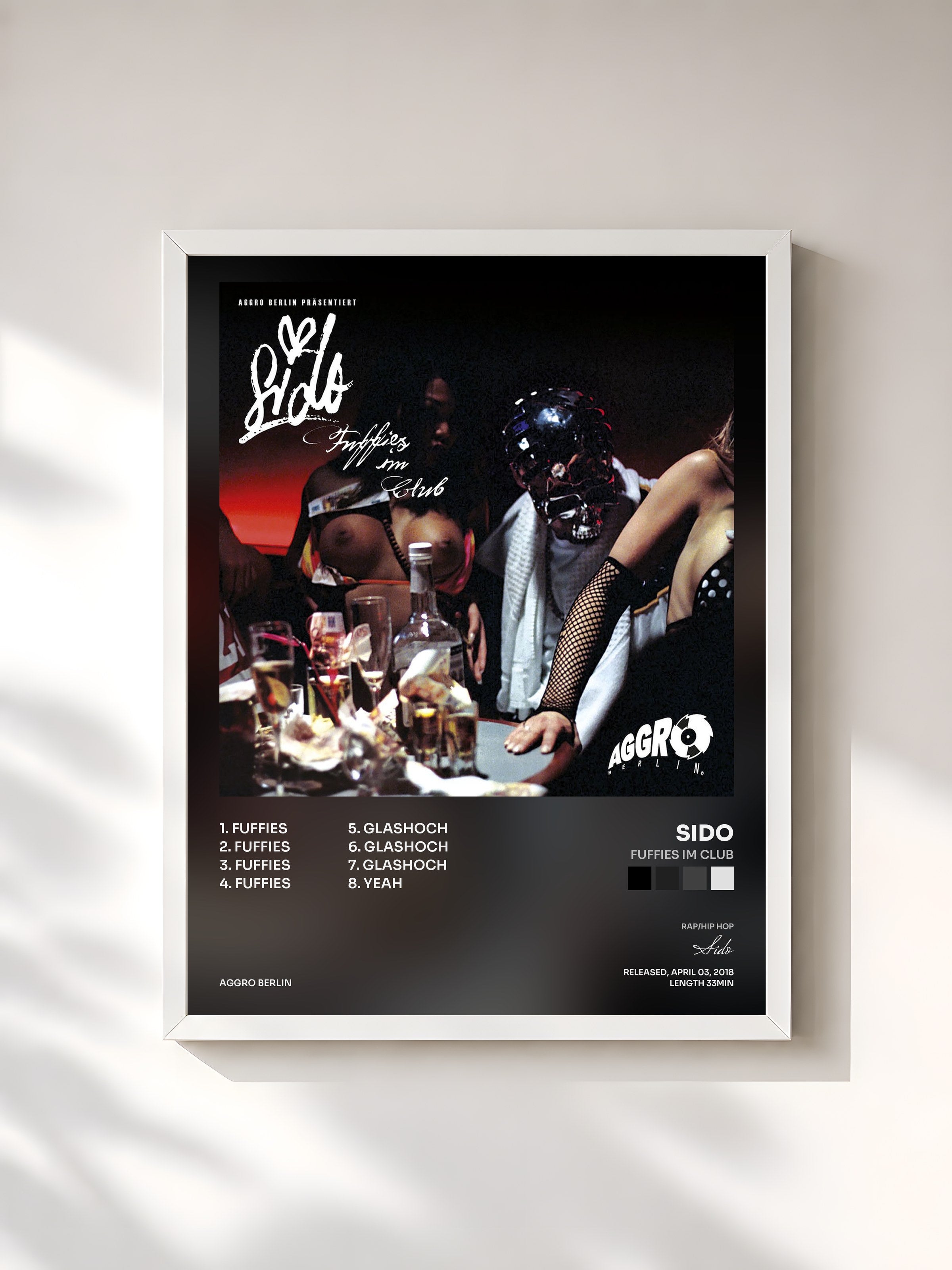 #blanc Tableau de l'album Fuffies im Club de Sido, cadre blanc, imprimé et encadré en France