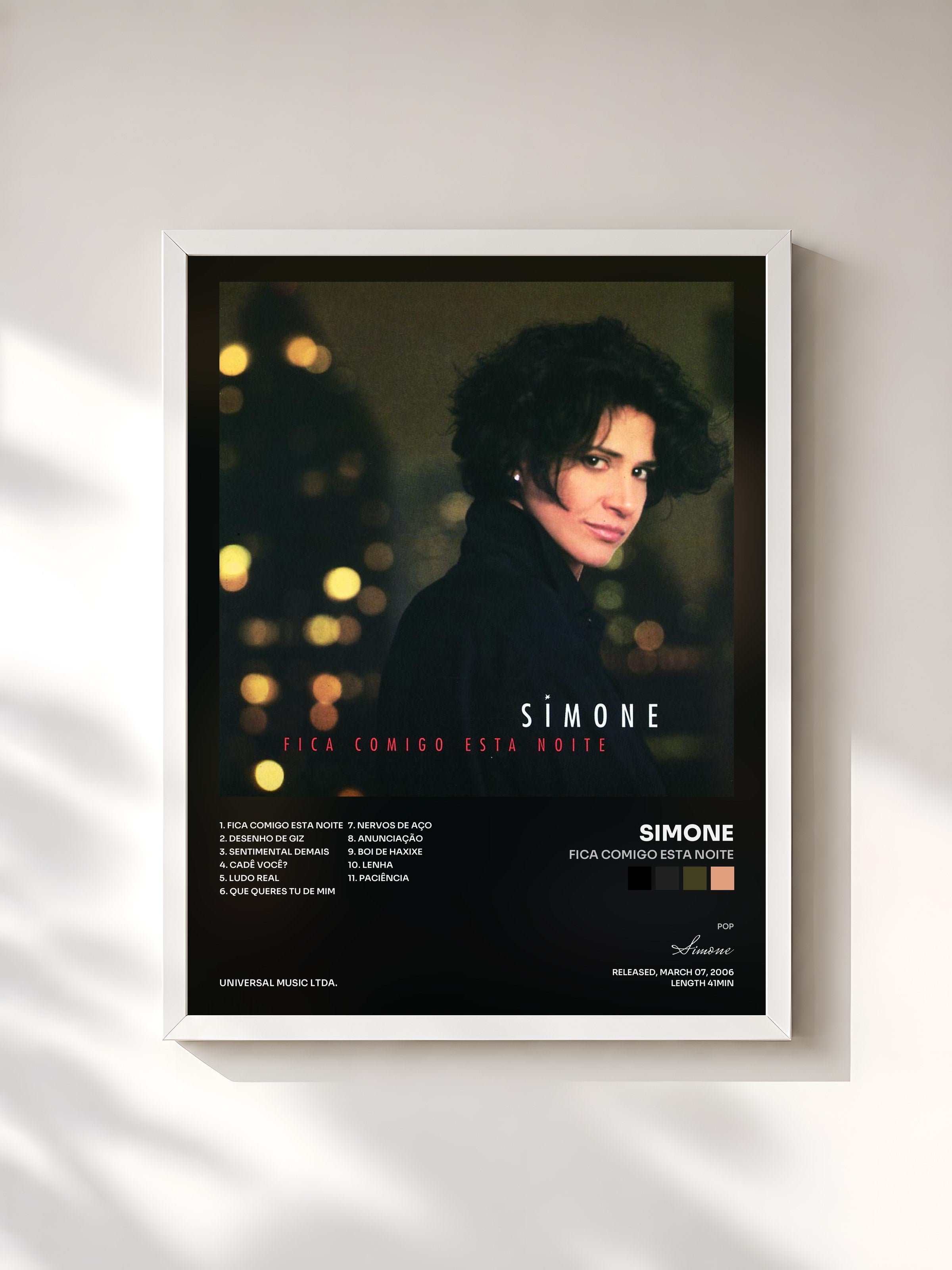 #blanc Tableau de l'album Fica Comigo Esta Noite de Simone, cadre blanc, imprimé et encadré en France
