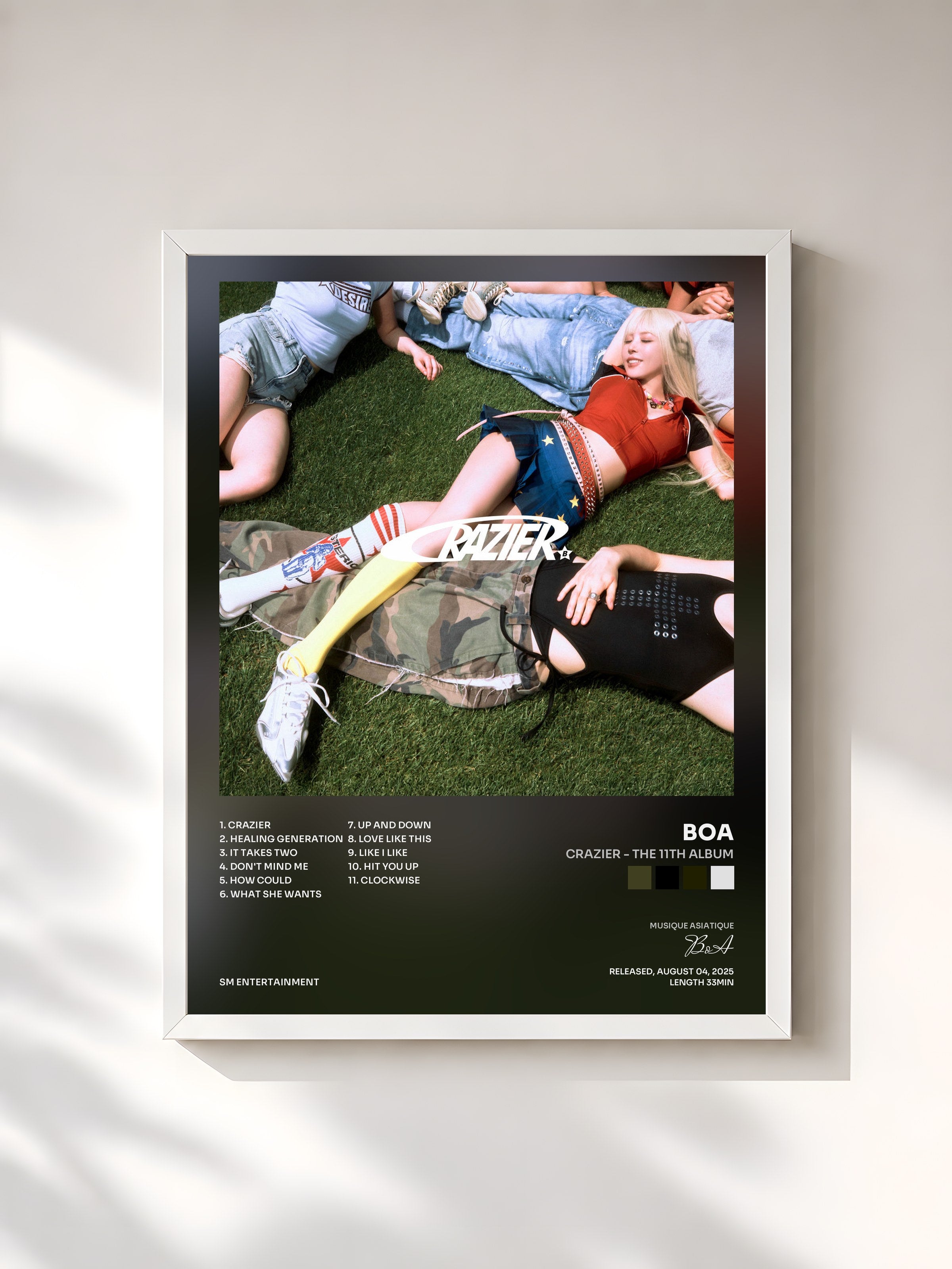 #blanc Tableau de l'album Crazier - The 11th Album de BoA, cadre blanc, imprimé et encadré en France