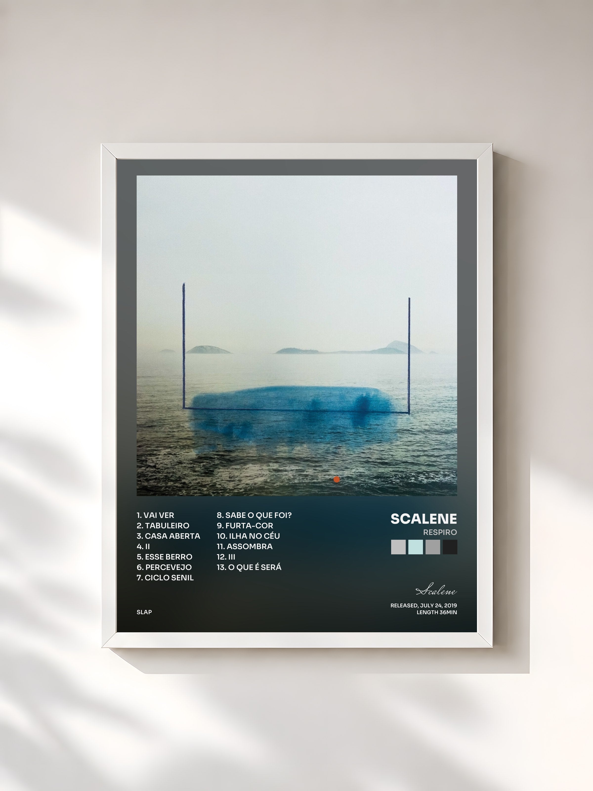 #blanc Tableau de l'album Respiro de Scalene, cadre blanc, imprimé et encadré en France