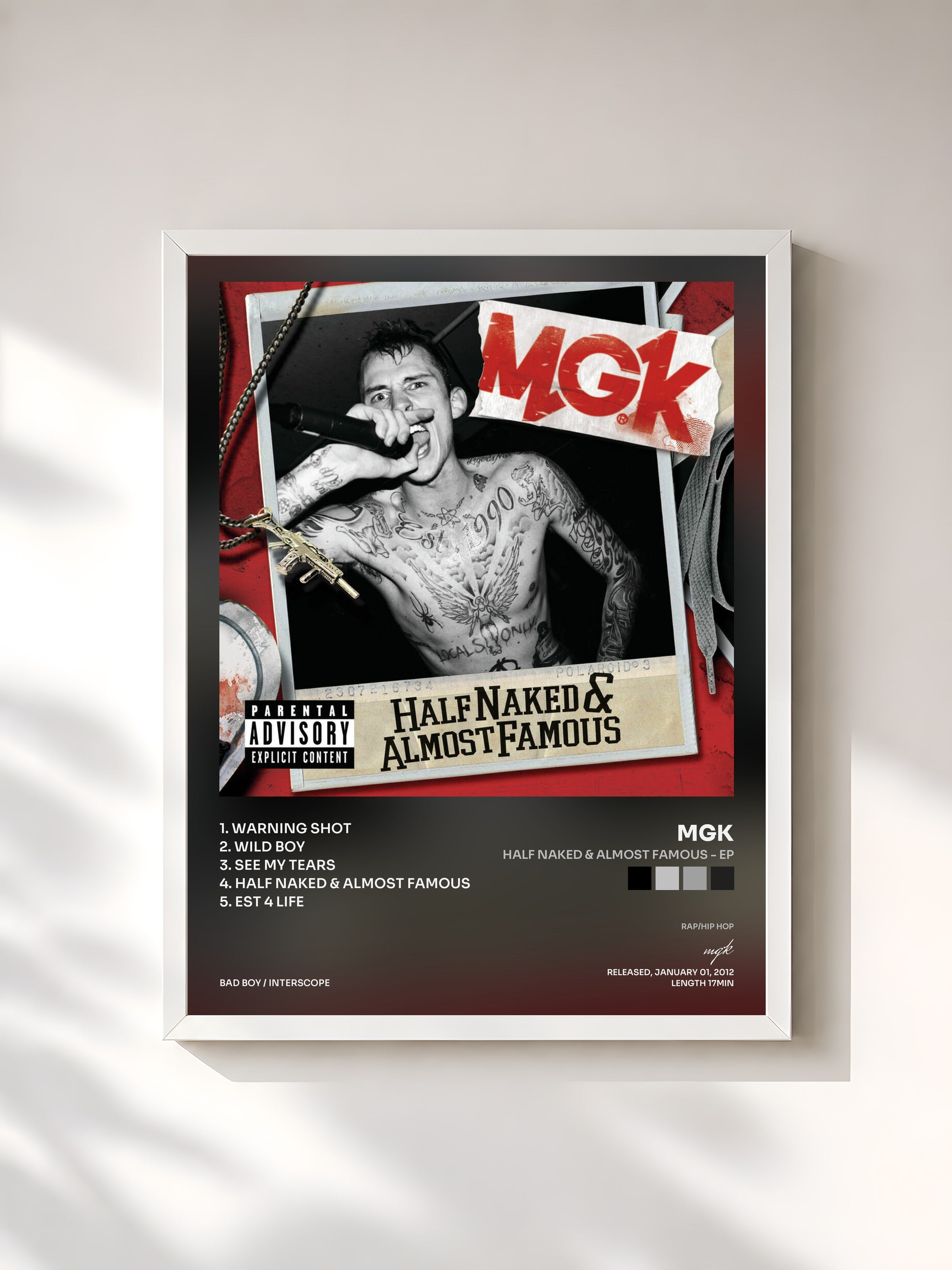 #blanc Tableau de l'album Half Naked & Almost Famous - EP de mgk, cadre blanc, imprimé et encadré en France