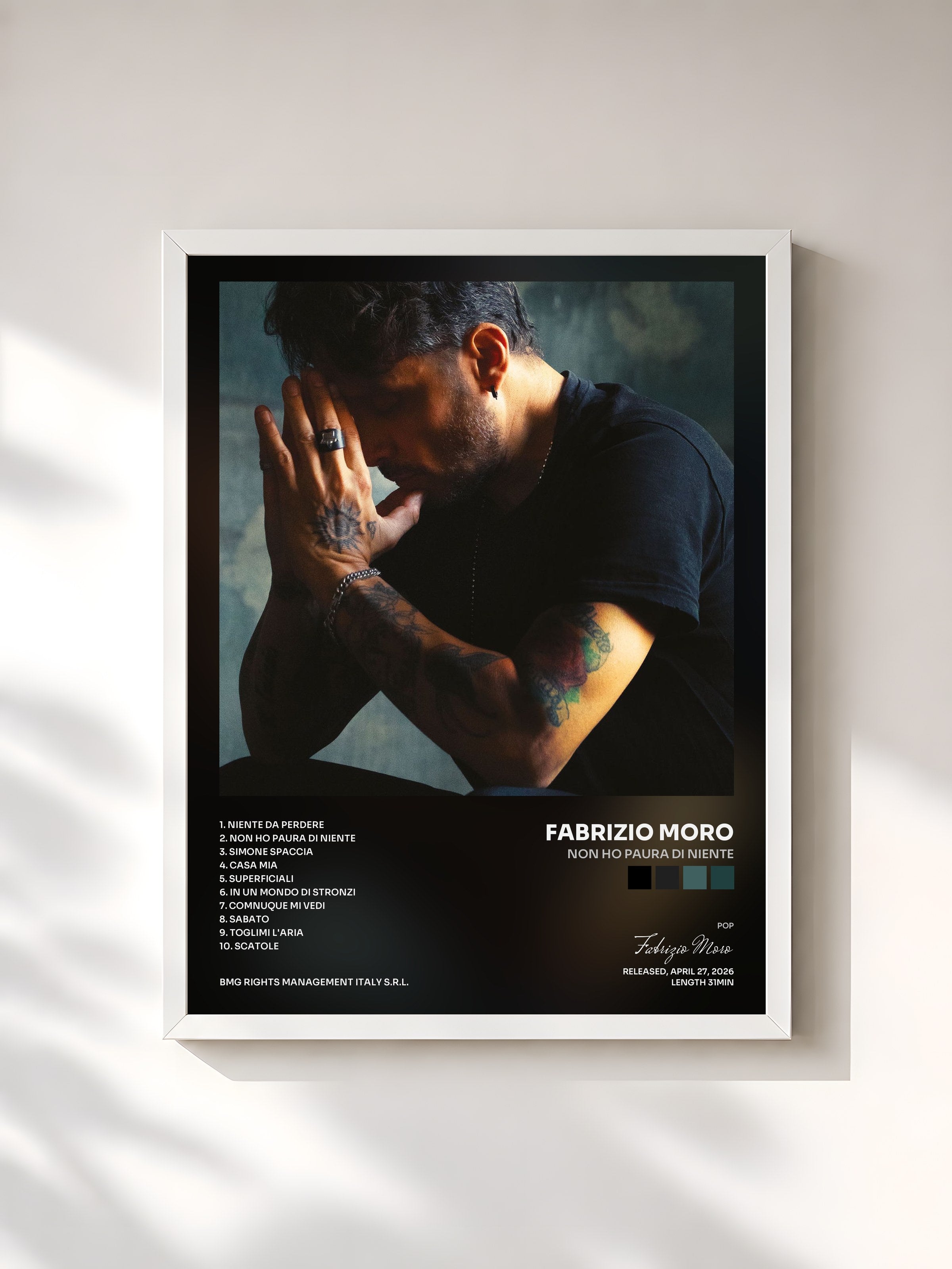 #blanc Tableau de l'album Non ho paura di niente de Fabrizio Moro, cadre blanc, imprimé et encadré en France