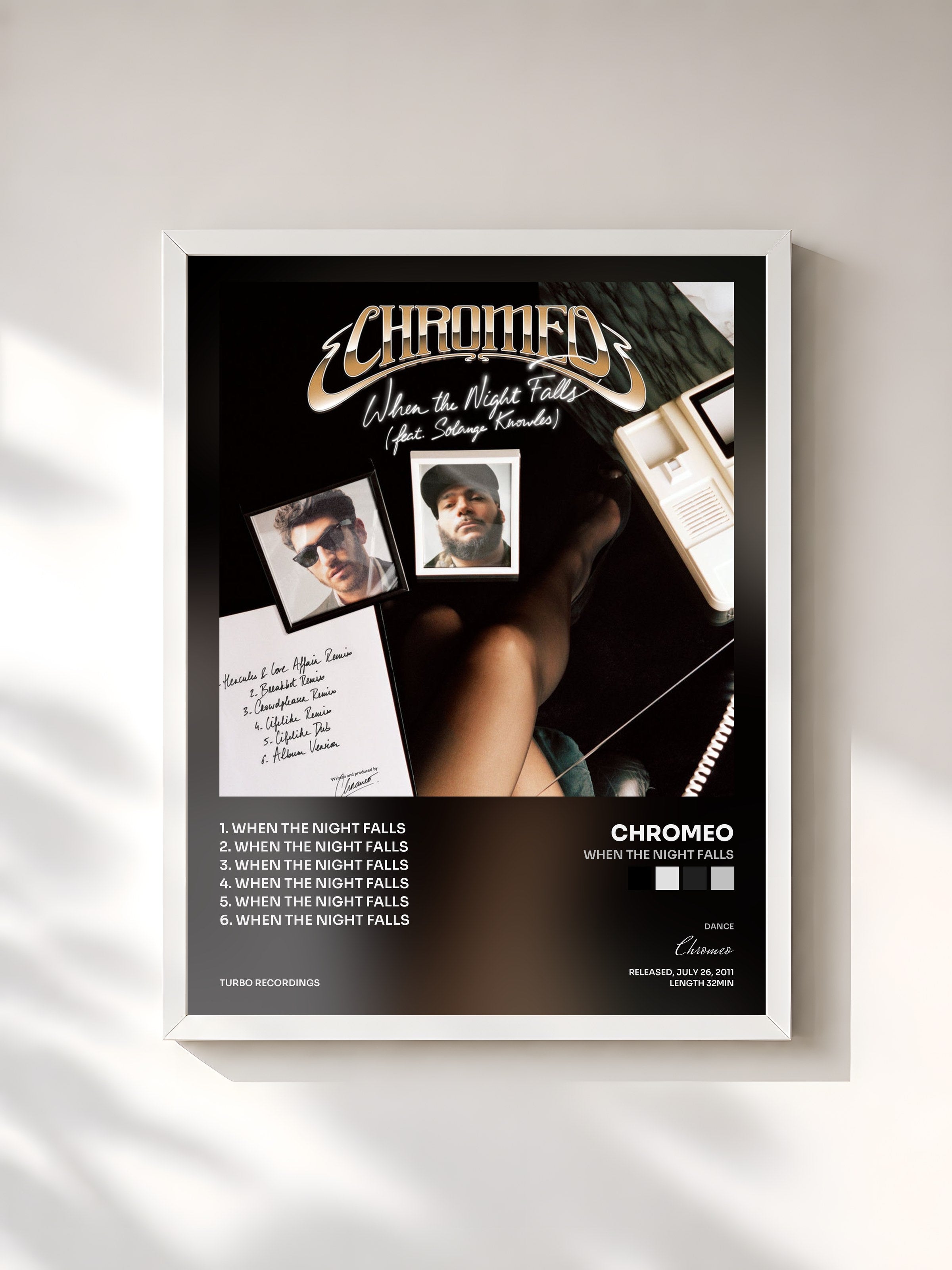 #blanc Tableau de l'album When The Night Falls de Chromeo, cadre blanc, imprimé et encadré en France
