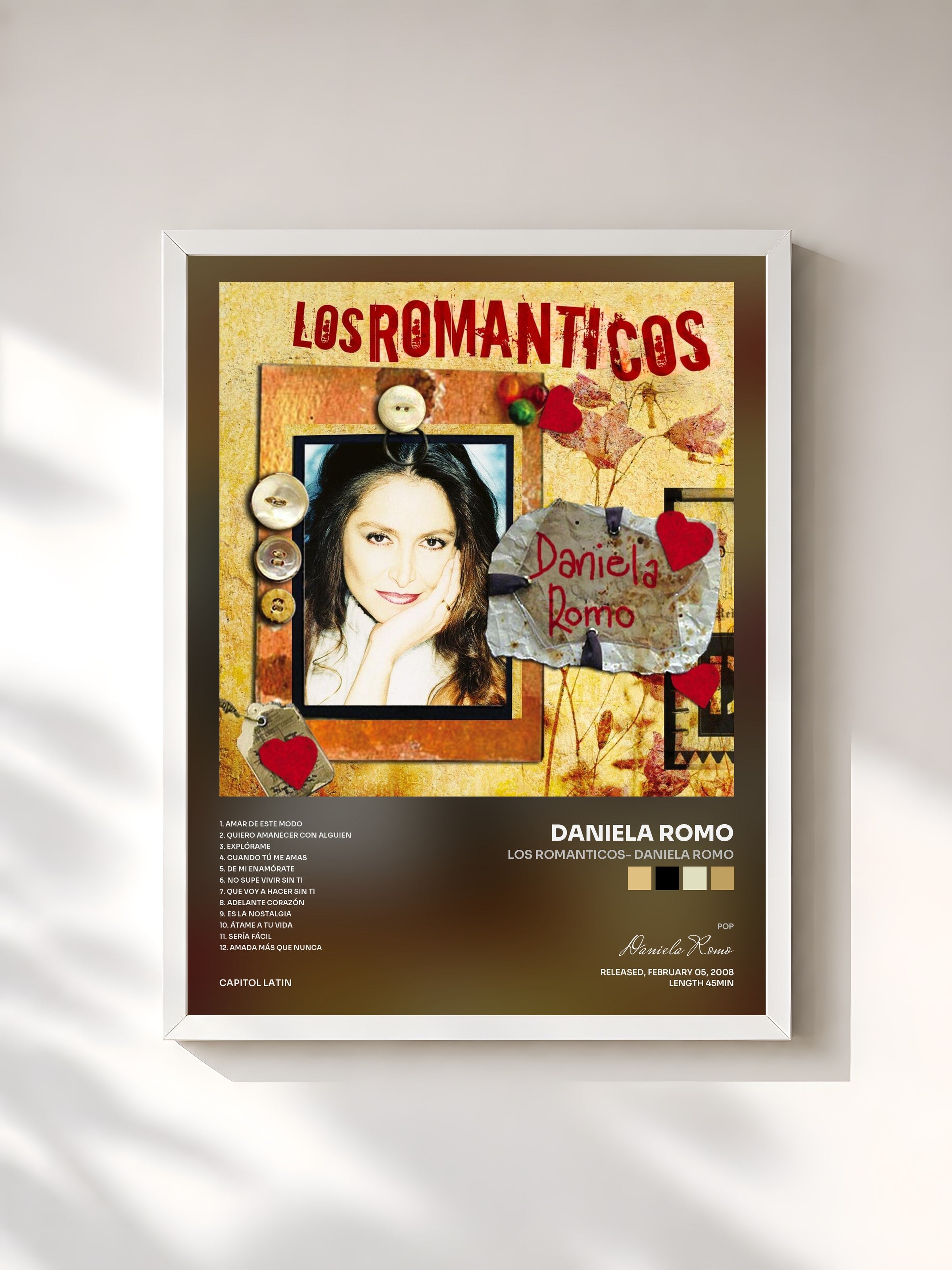 #blanc Tableau de l'album Los Romanticos- Daniela Romo de Daniela Romo, cadre blanc, imprimé et encadré en France
