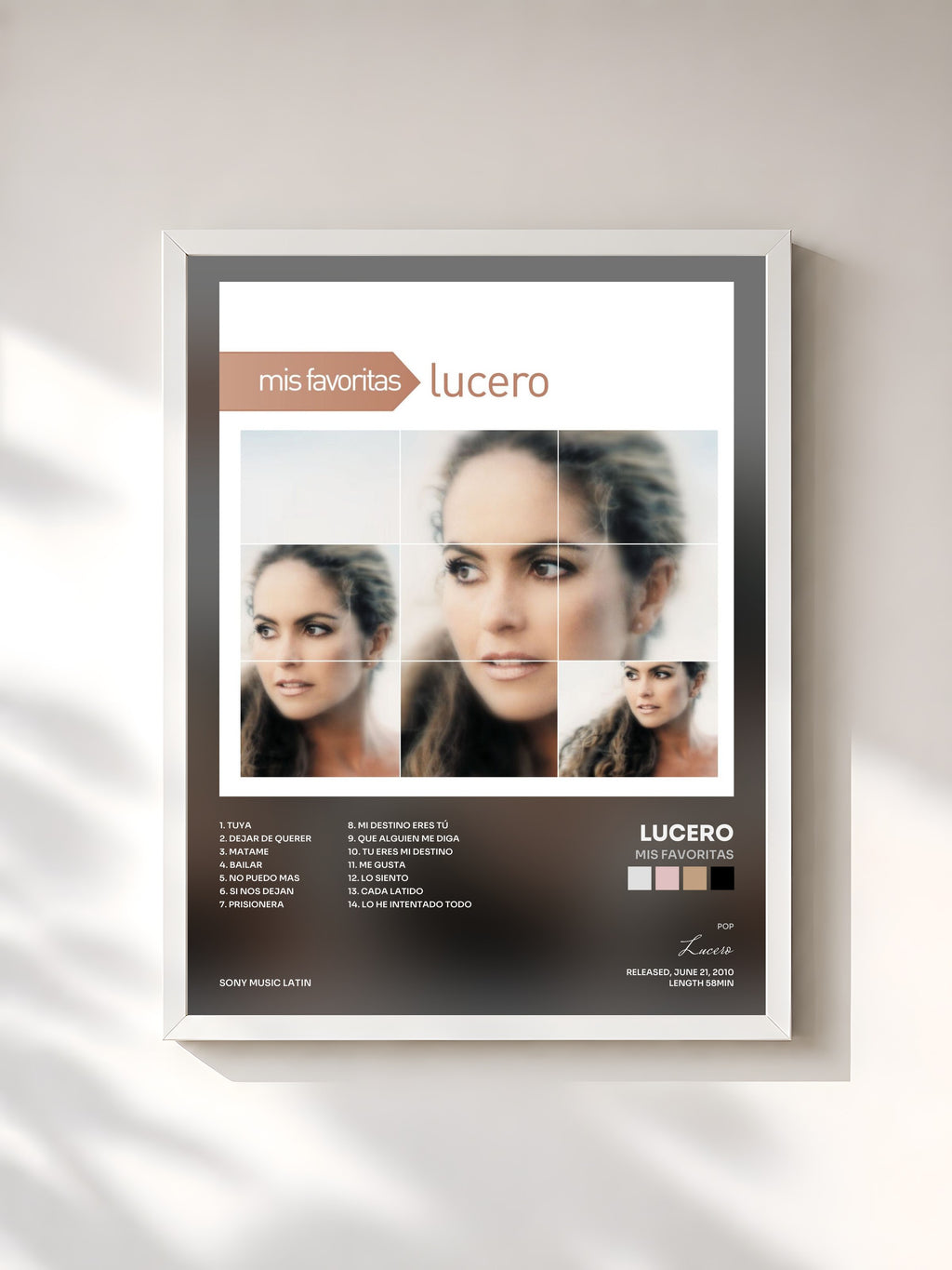 #blanc Tableau de l'album Mis Favoritas de Lucero, cadre blanc, imprimé et encadré en France