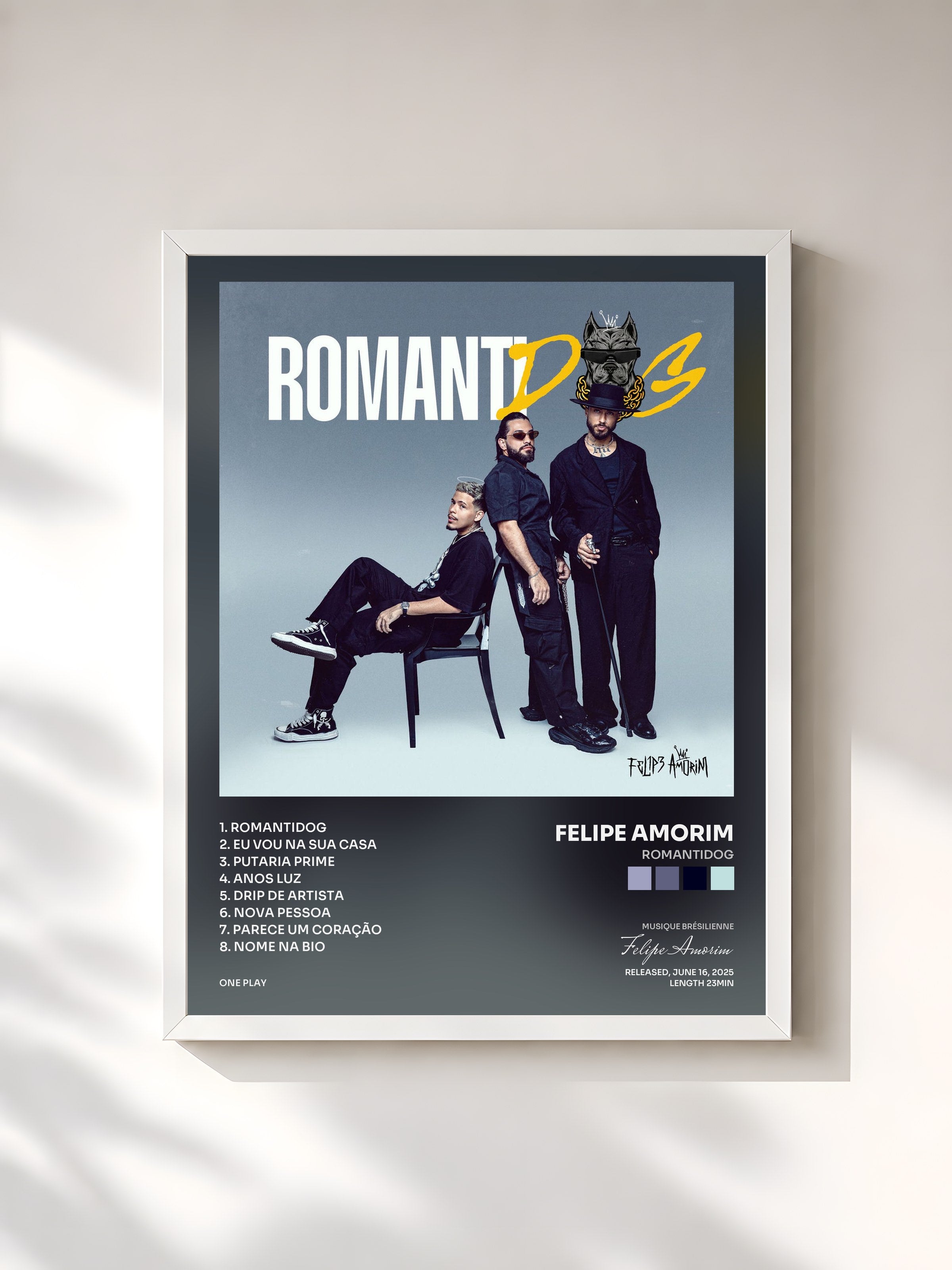 #blanc Tableau de l'album RomantiDog de Felipe Amorim, cadre blanc, imprimé et encadré en France