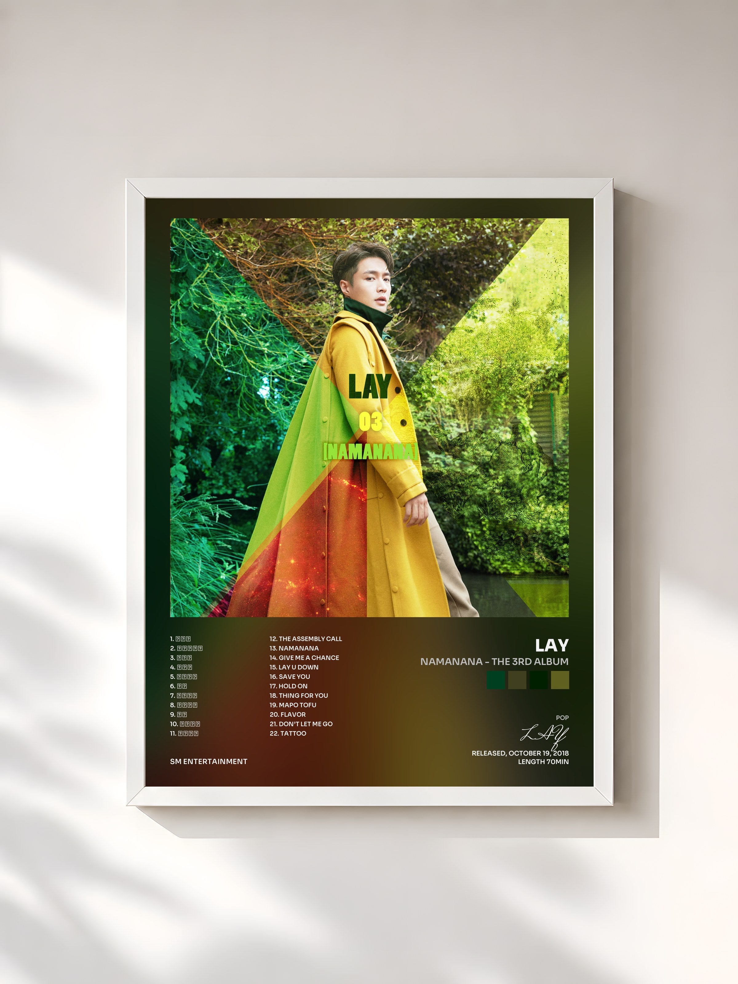 #blanc Tableau de l'album NAMANANA - The 3rd Album de LAY, cadre blanc, imprimé et encadré en France