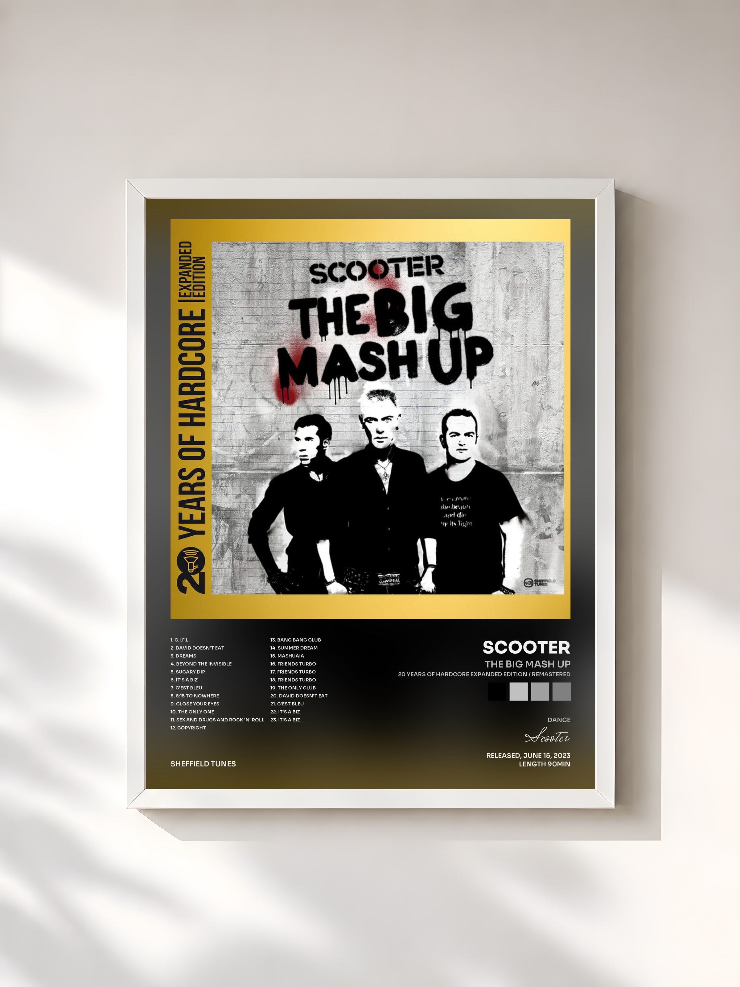#blanc Tableau de l'album The Big Mash Up (20 Years Of Hardcore Expanded Edition / Remastered) de Scooter, cadre blanc, imprimé et encadré en France