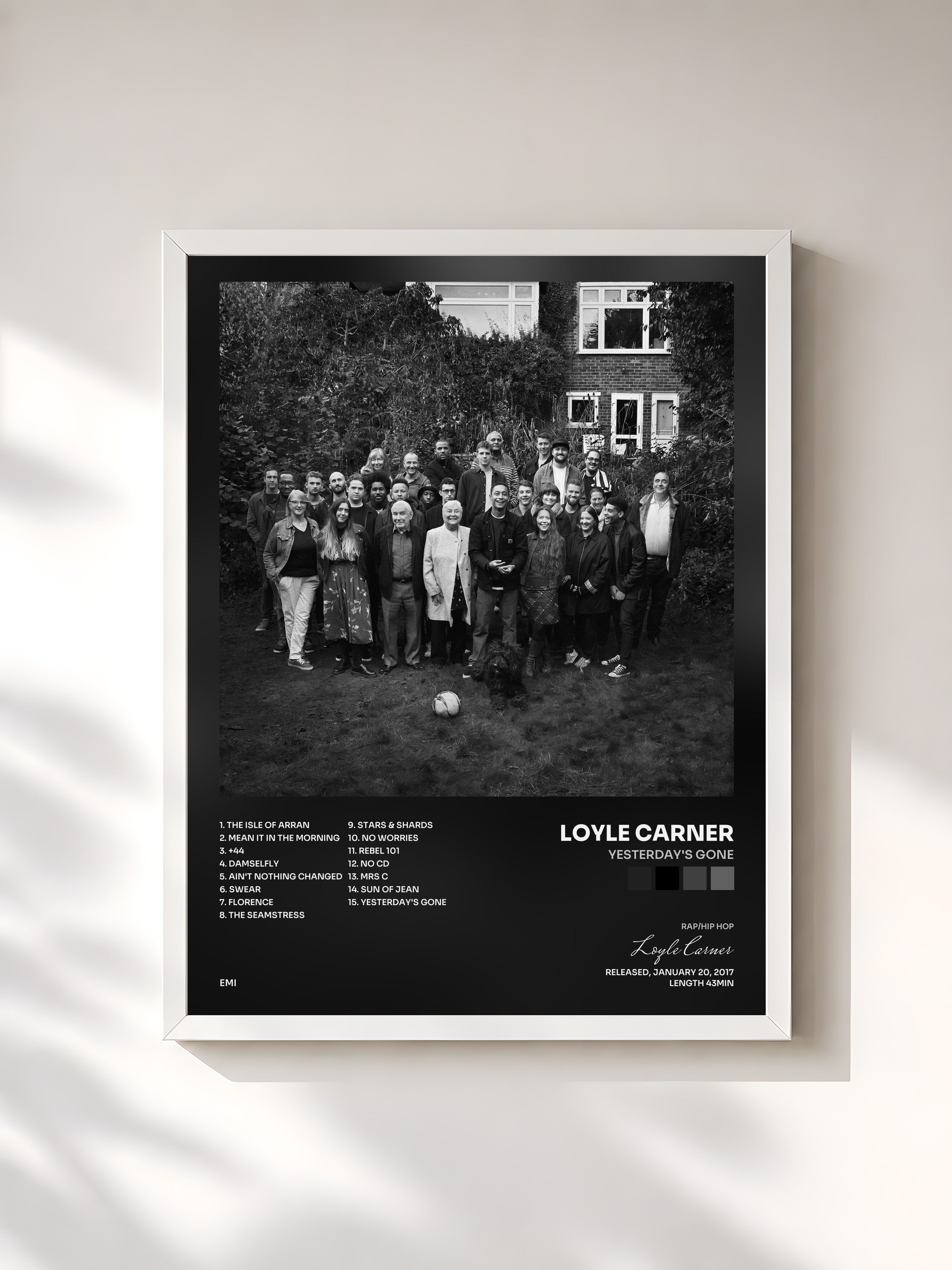 #blanc Tableau de l'album Yesterday's Gone de Loyle Carner, cadre blanc, imprimé et encadré en France