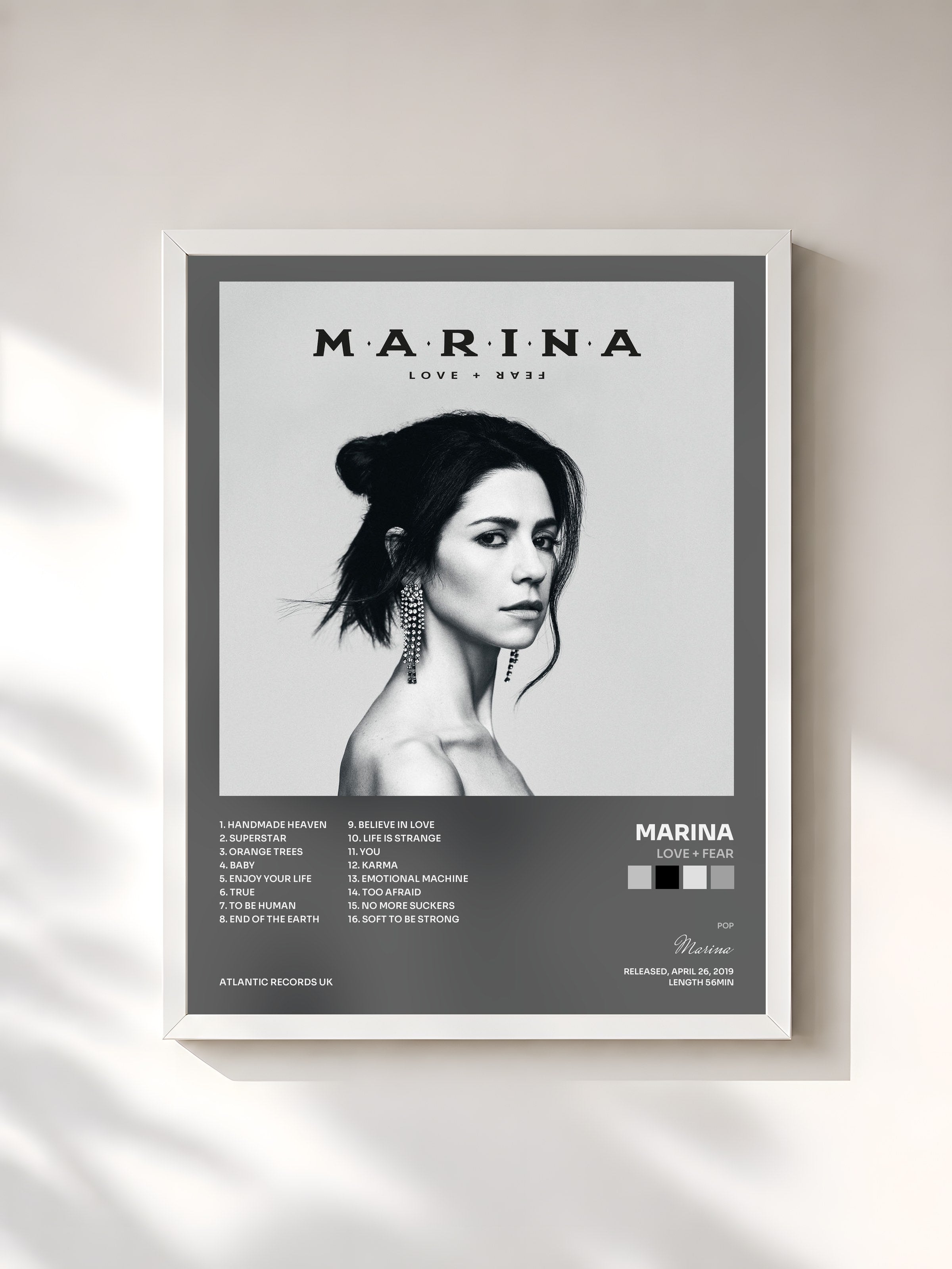 #blanc Tableau de l'album Love + Fear de Marina, cadre blanc, imprimé et encadré en France