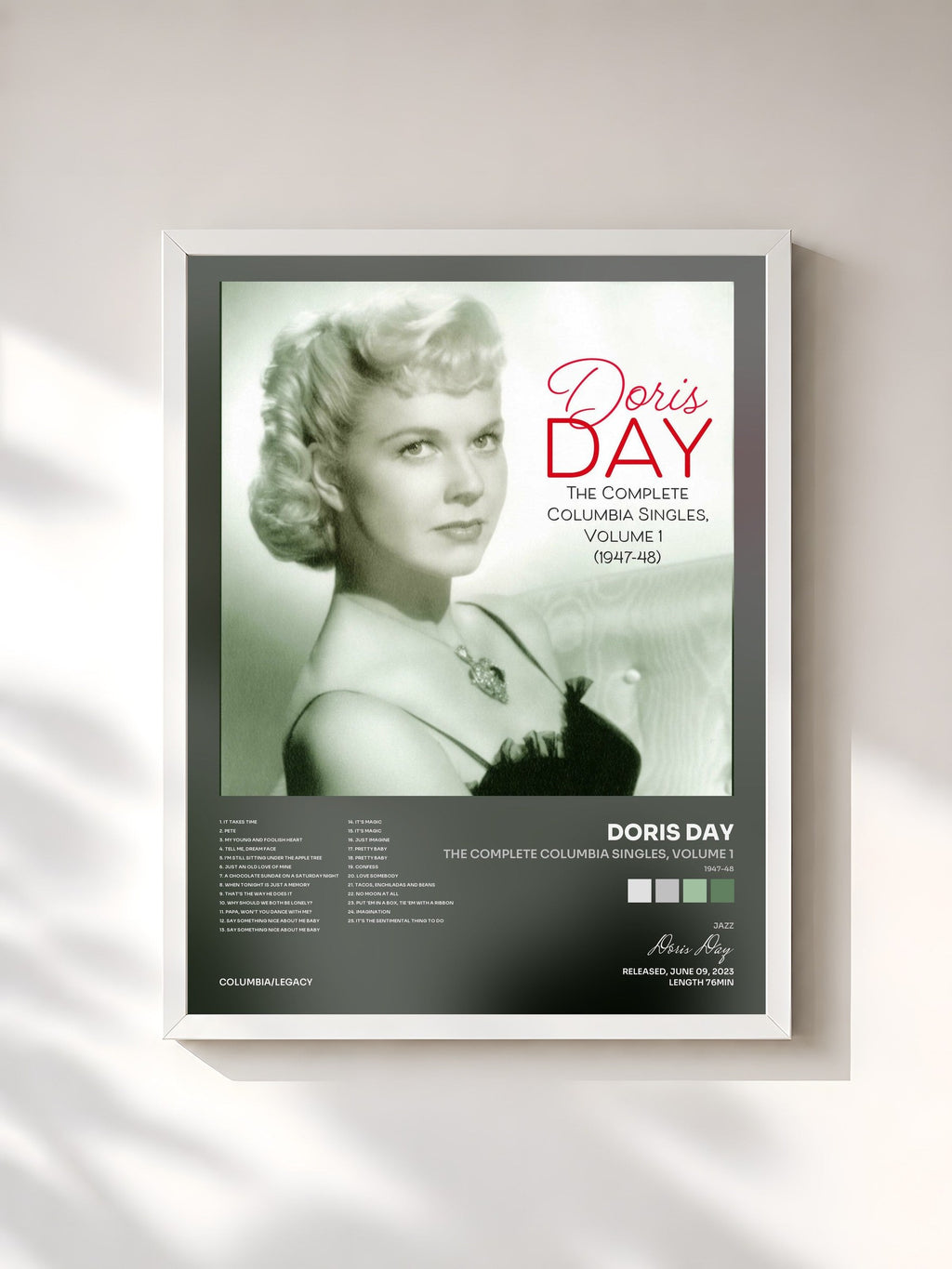 #blanc The Complete Columbia Singles, Volume 1 (1947-48) von Doris Day als gerahmter Kunstdruck, weißer Rahmen, gedruckt und gerahmt in Frankreich