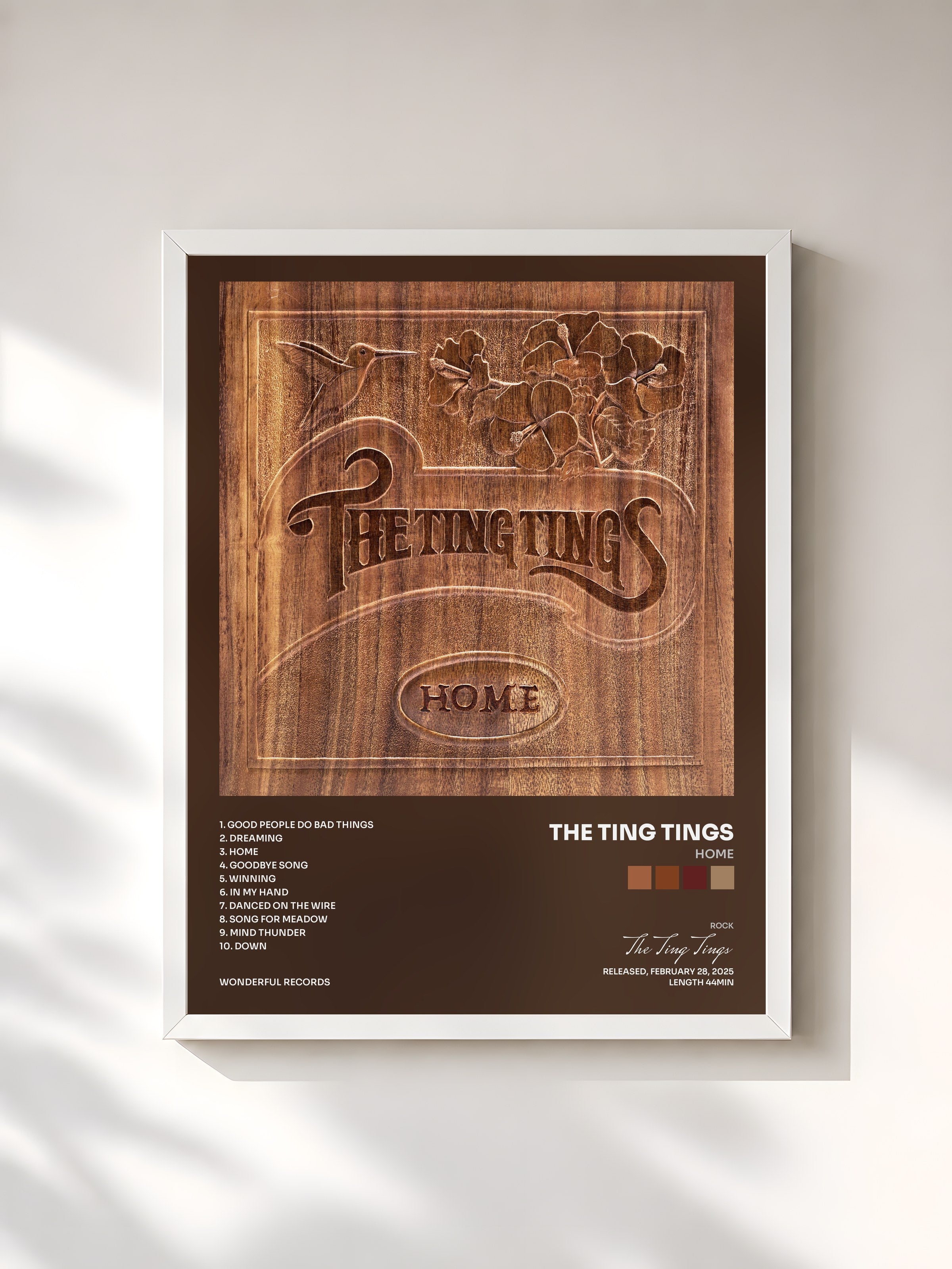 #blanc Tableau de l'album Home de The Ting Tings, cadre blanc, imprimé et encadré en France