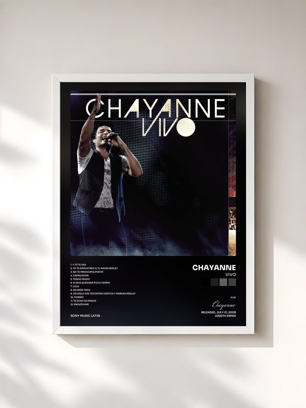 #blanc Tableau de l'album Vivo de Chayanne, cadre blanc, imprimé et encadré en France