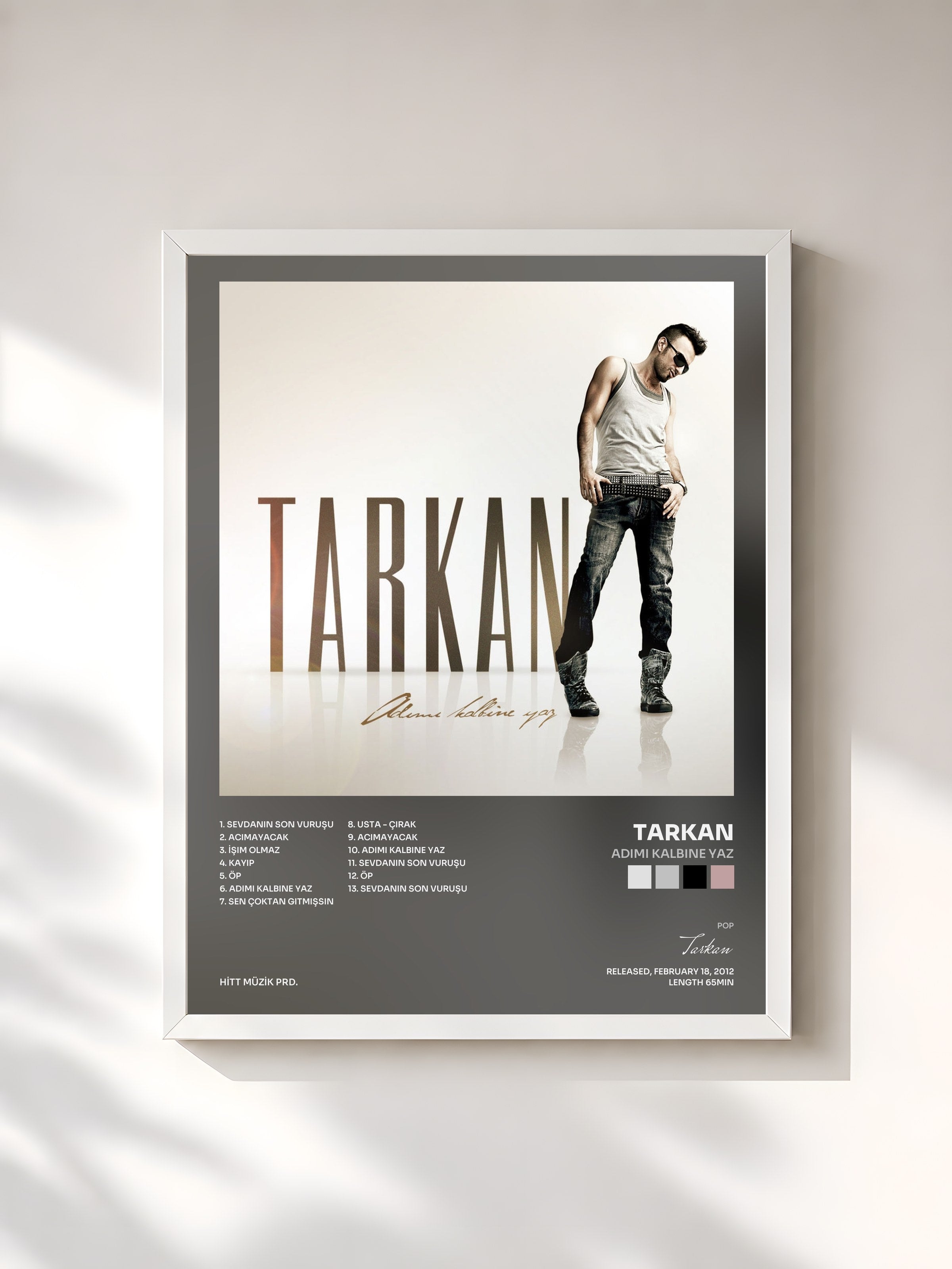 #blanc Tableau de l'album Adımı Kalbine Yaz de Tarkan, cadre blanc, imprimé et encadré en France