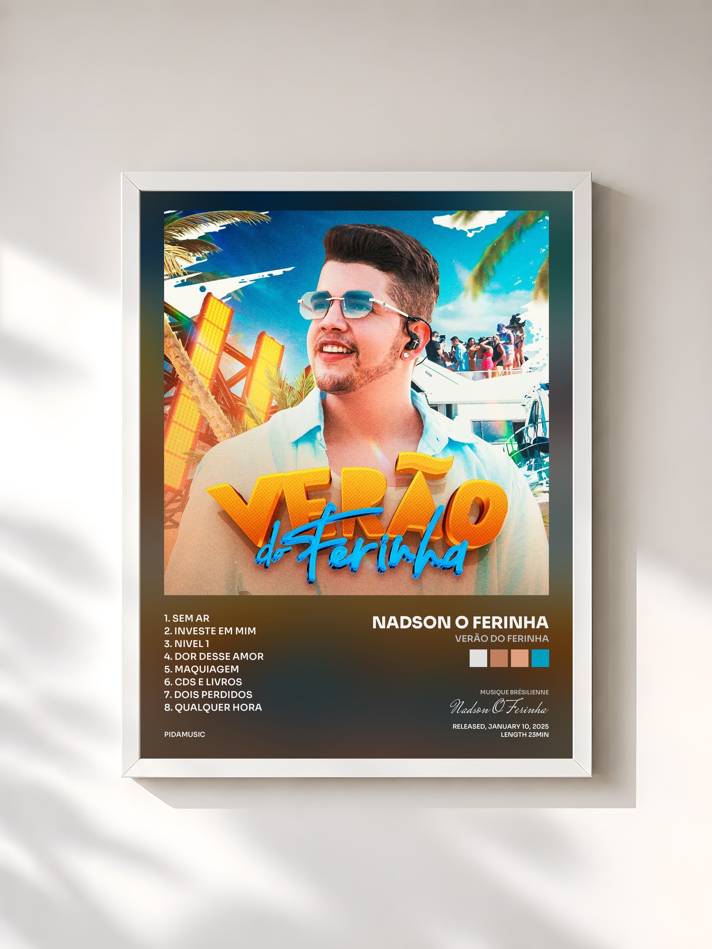#blanc Tableau de l'album Verão do Ferinha de Nadson O Ferinha, cadre blanc, imprimé et encadré en France
