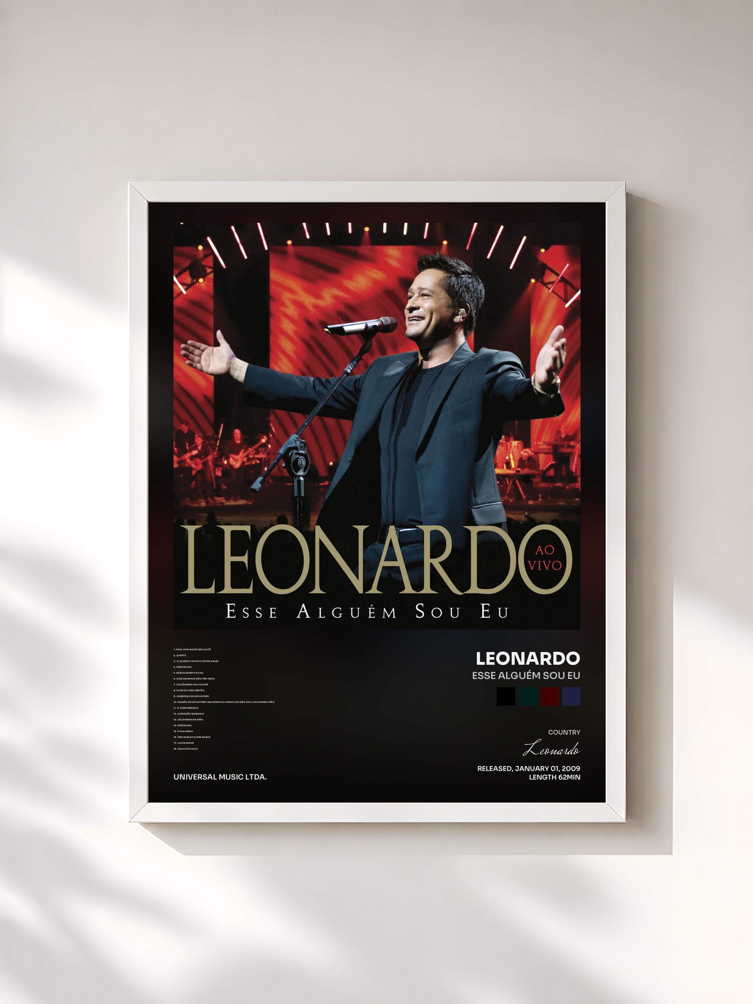 #blanc Tableau de l'album Esse Alguém Sou Eu de Leonardo, cadre blanc, imprimé et encadré en France