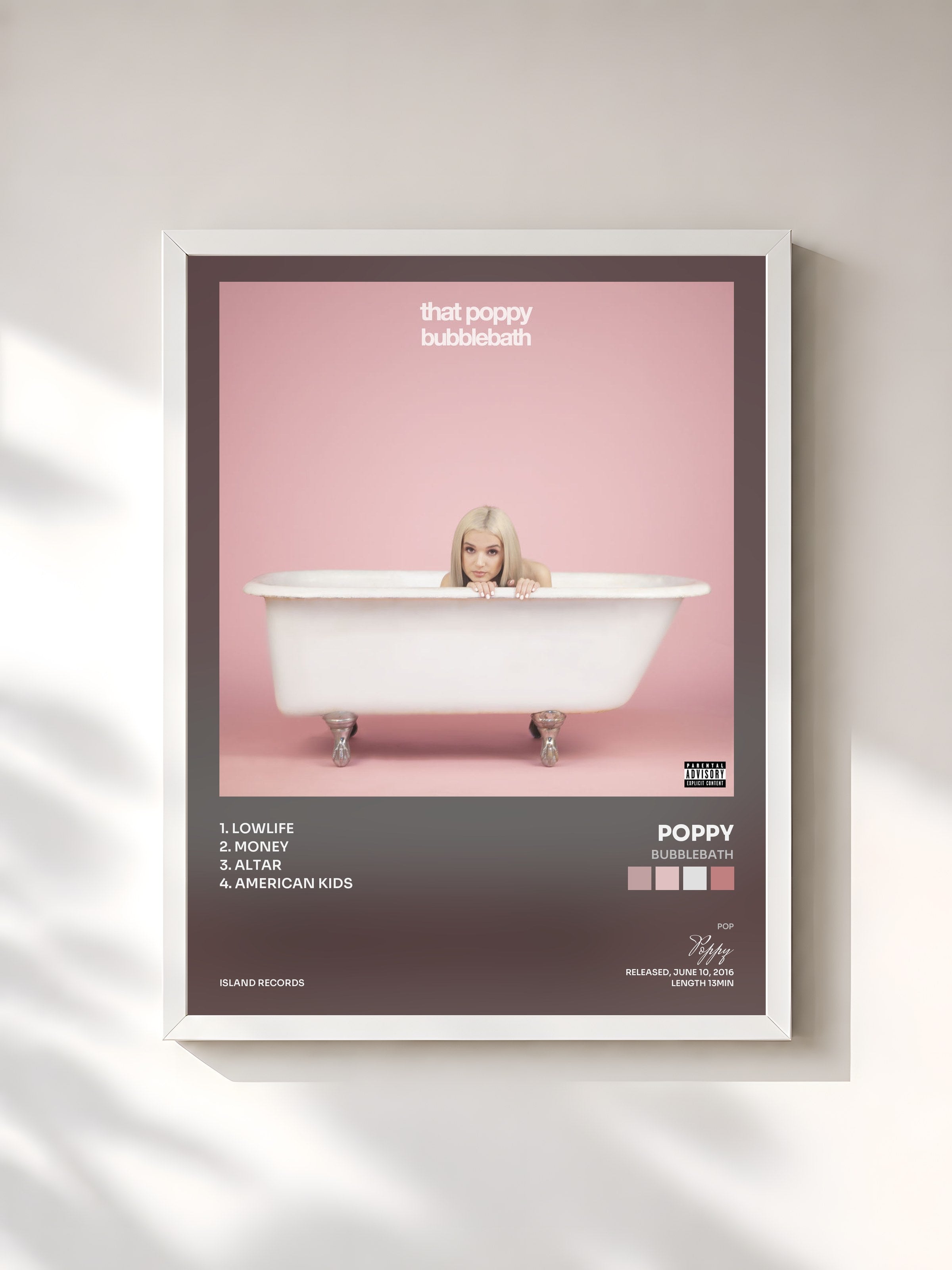 #blanc Tableau de l'album Bubblebath de Poppy, cadre blanc, imprimé et encadré en France