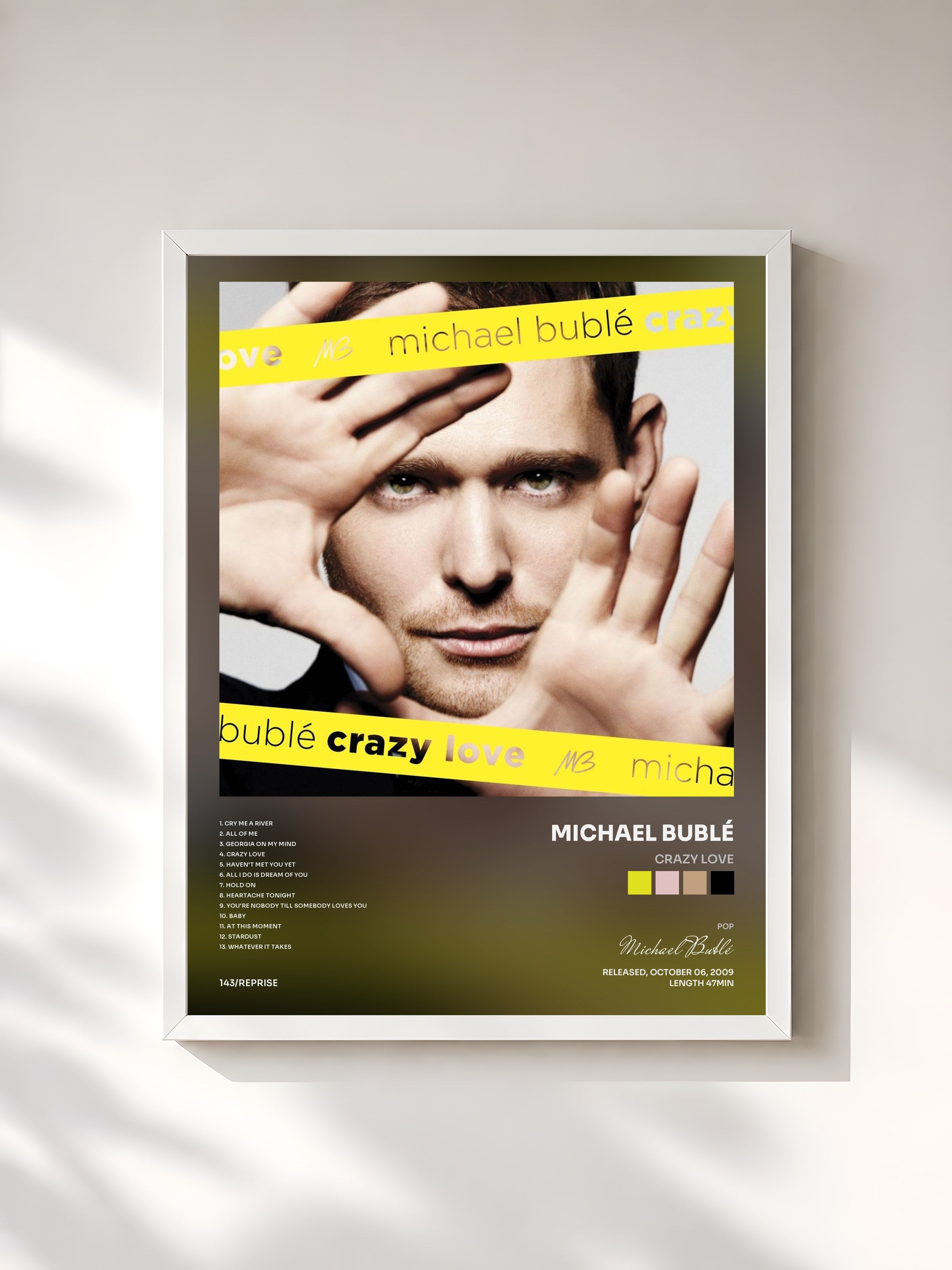 #blanc Tableau de l'album Crazy Love de Michael Bublé, cadre blanc, imprimé et encadré en France