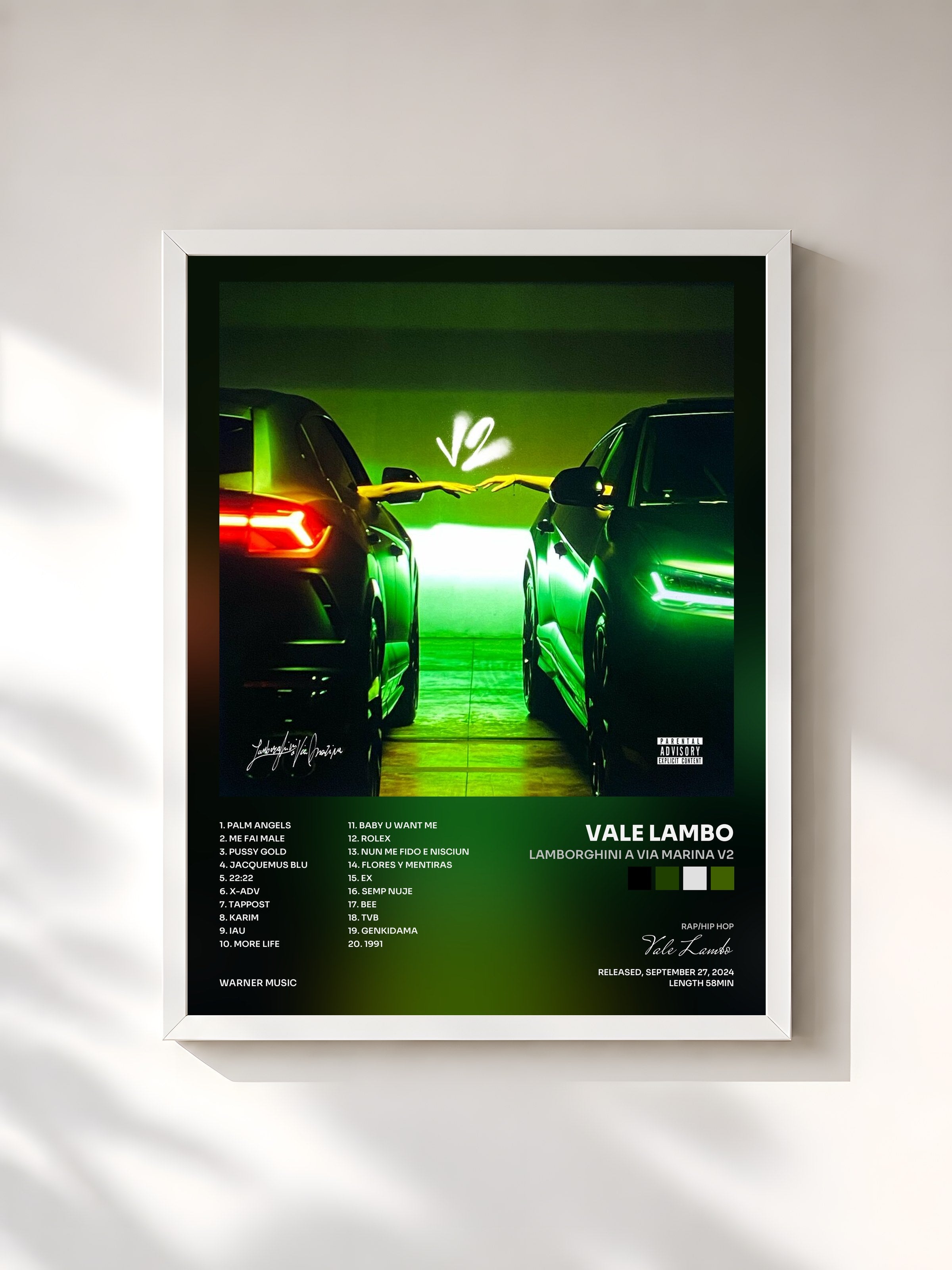 #blanc Tableau de l'album Lamborghini a Via Marina V2 de Vale Lambo, cadre blanc, imprimé et encadré en France