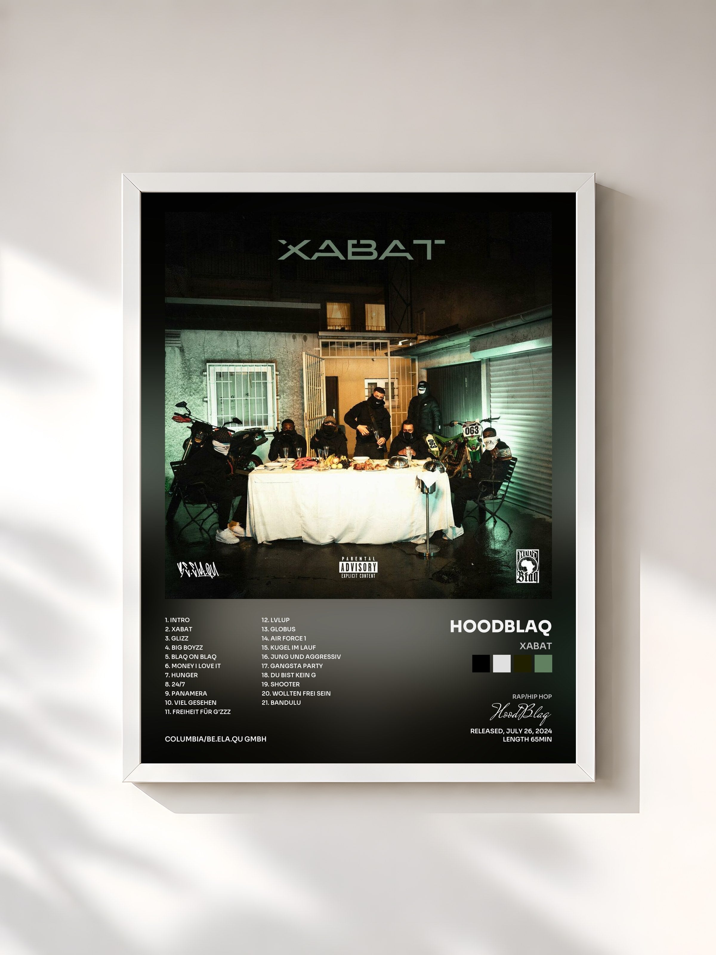 #blanc Tableau de l'album XABAT de HoodBlaq, cadre blanc, imprimé et encadré en France