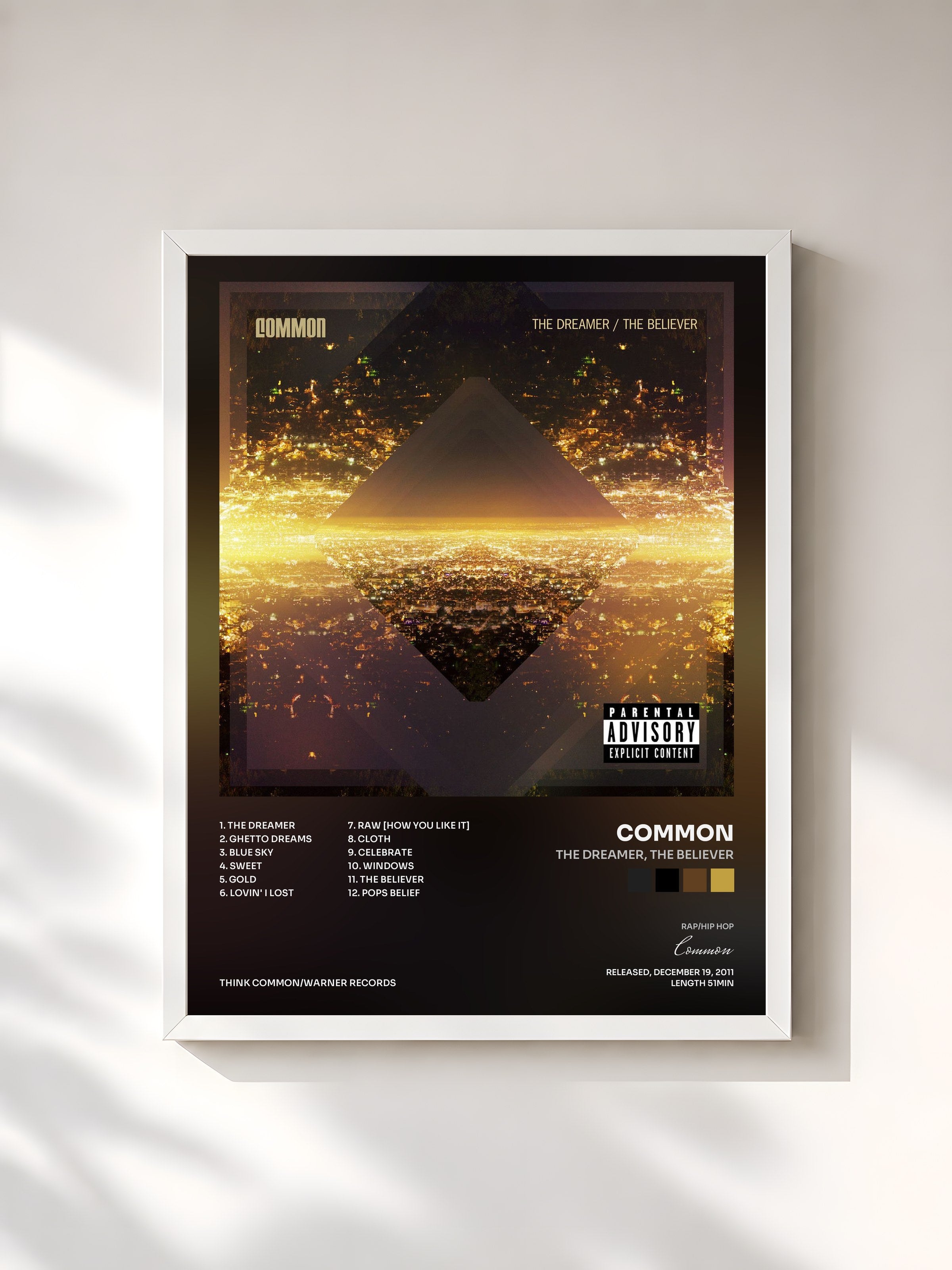#blanc Tableau de l'album The Dreamer, The Believer de Common, cadre blanc, imprimé et encadré en France