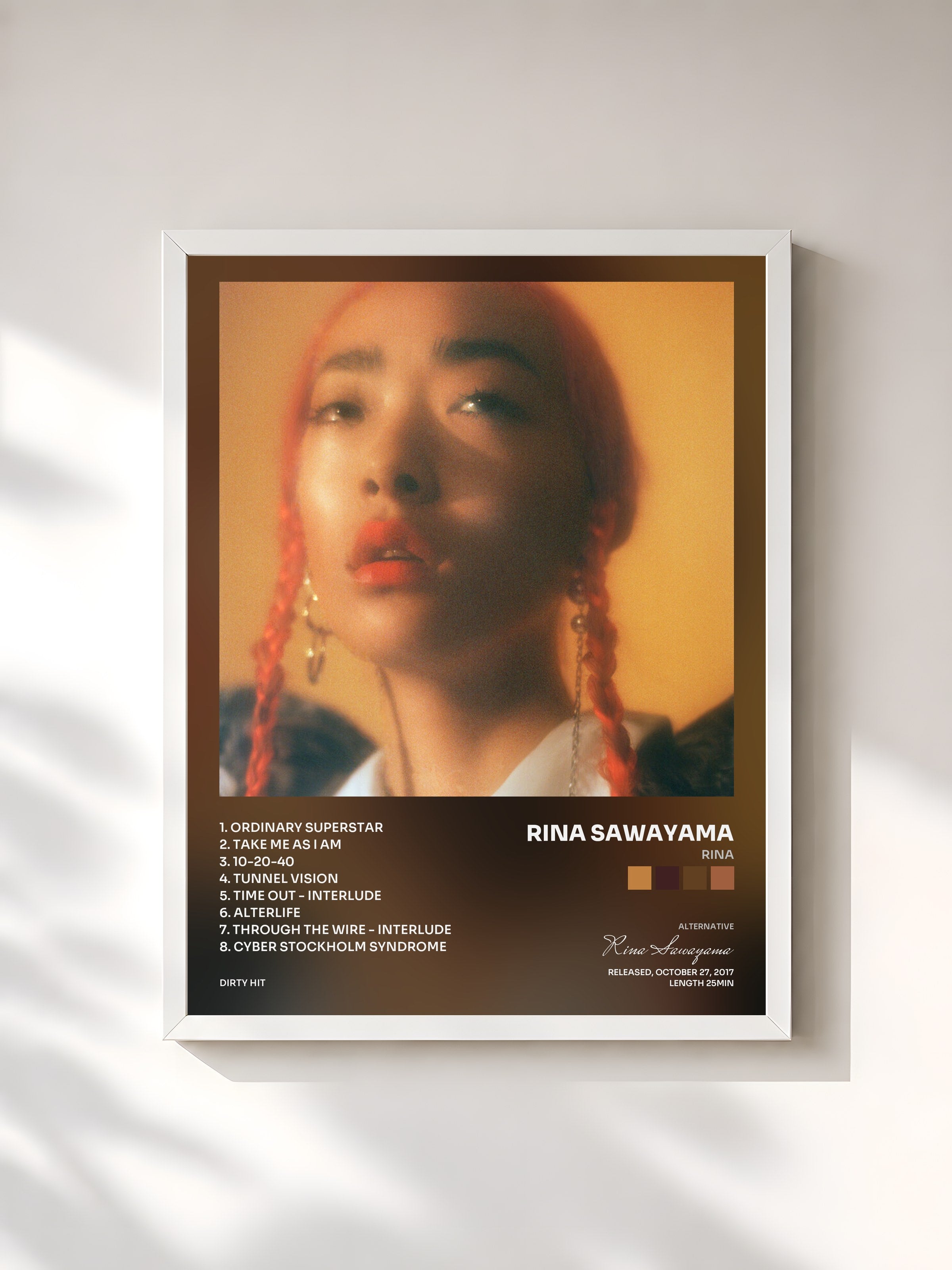 #blanc Tableau de l'album RINA de Rina Sawayama, cadre blanc, imprimé et encadré en France