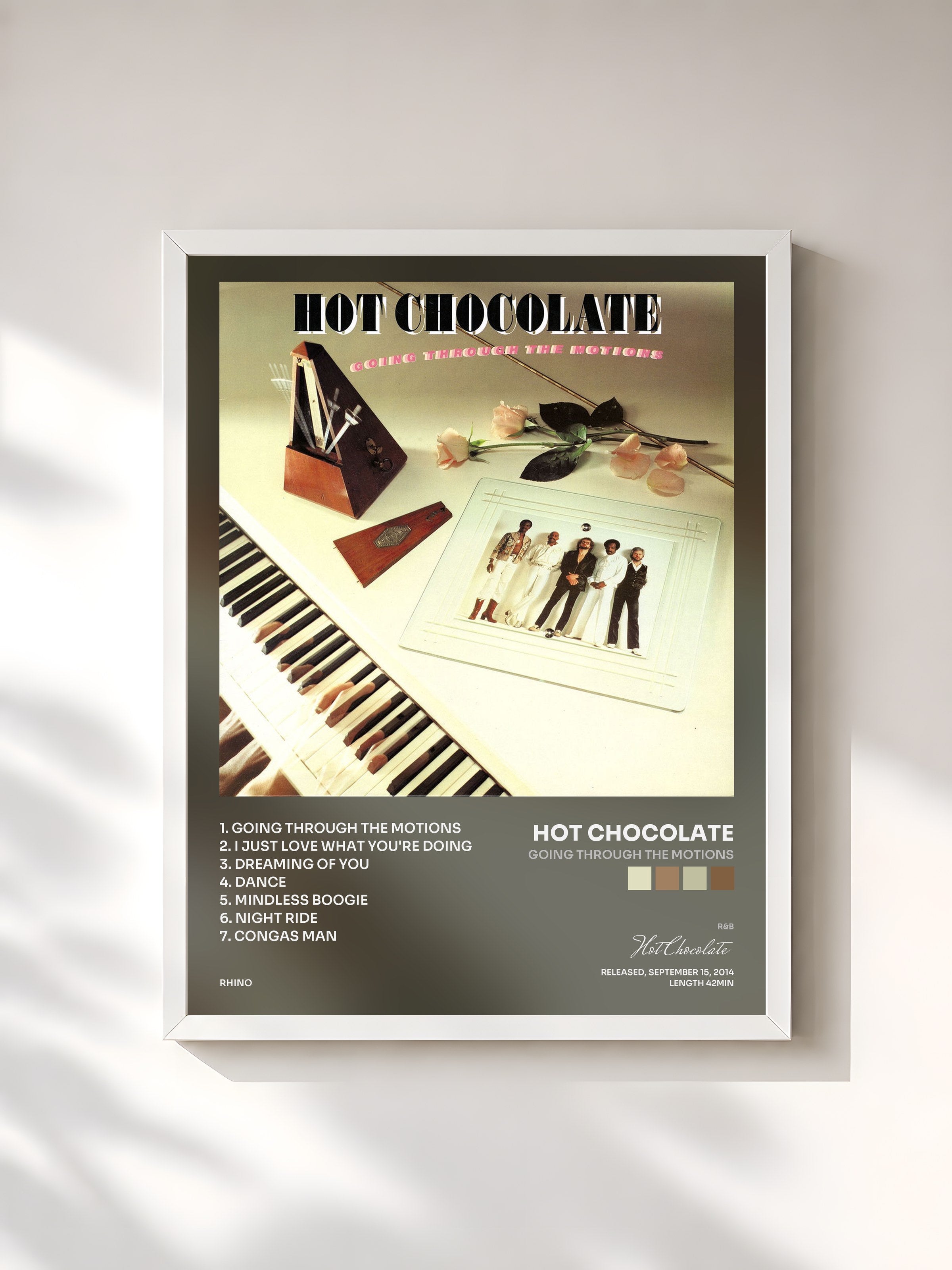 #blanc Tableau de l'album Going Through the Motions de Hot Chocolate, cadre blanc, imprimé et encadré en France