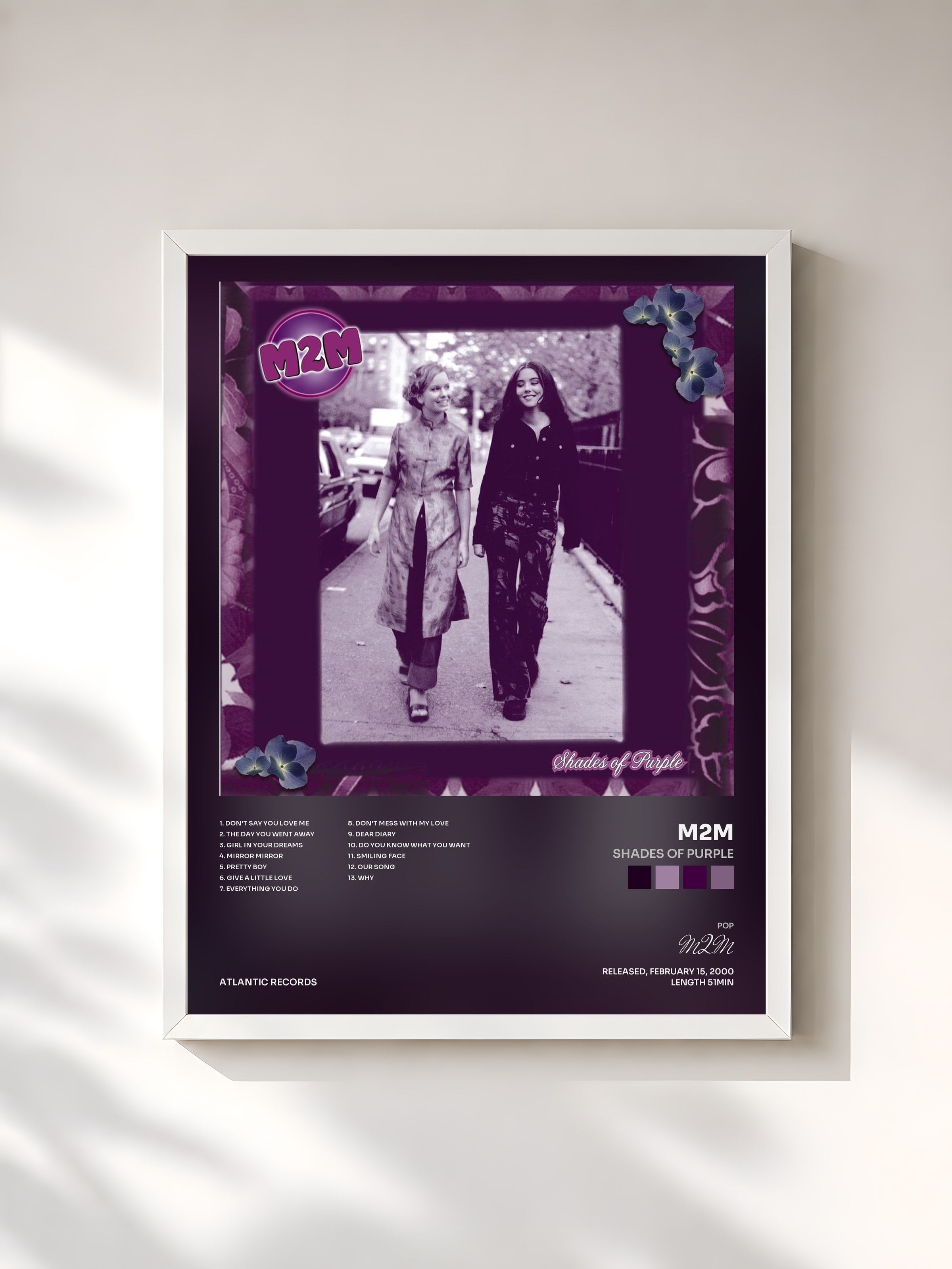#blanc Tableau de l'album Shades of Purple de M2M, cadre blanc, imprimé et encadré en France